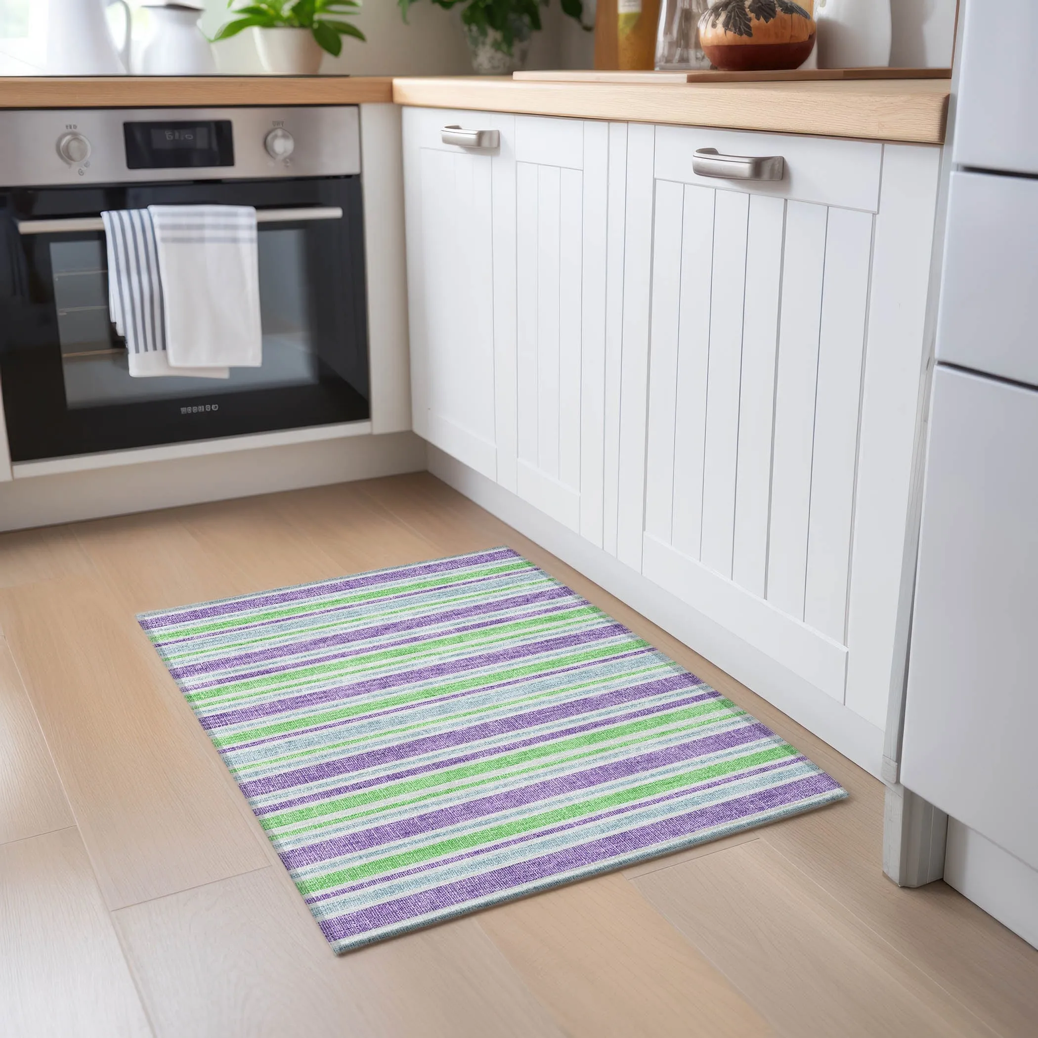 Machine Washable Indoor/ Outdoor Multi Cabana Stripe Chantille Rug