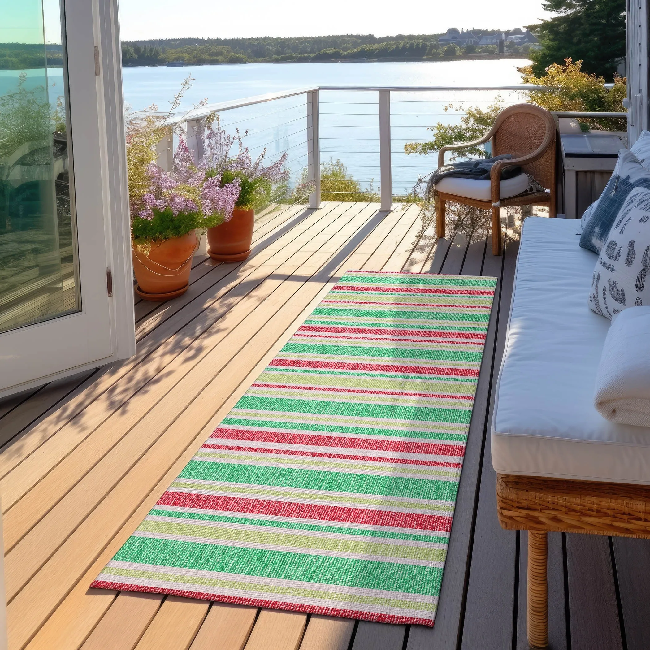 Machine Washable Indoor/ Outdoor Multi Cabana Stripe Chantille Rug