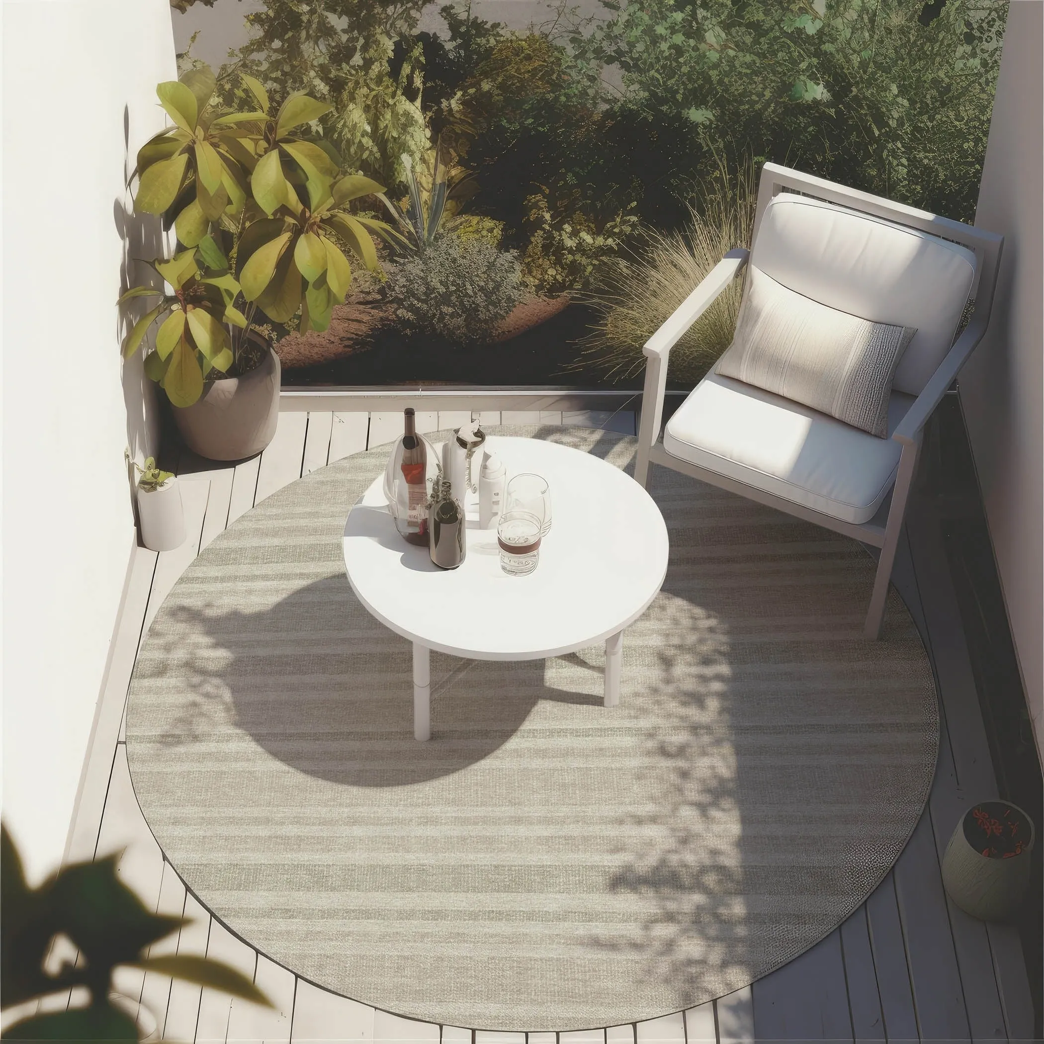 Machine Washable Indoor/ Outdoor Multi Cabana Stripe Chantille Rug