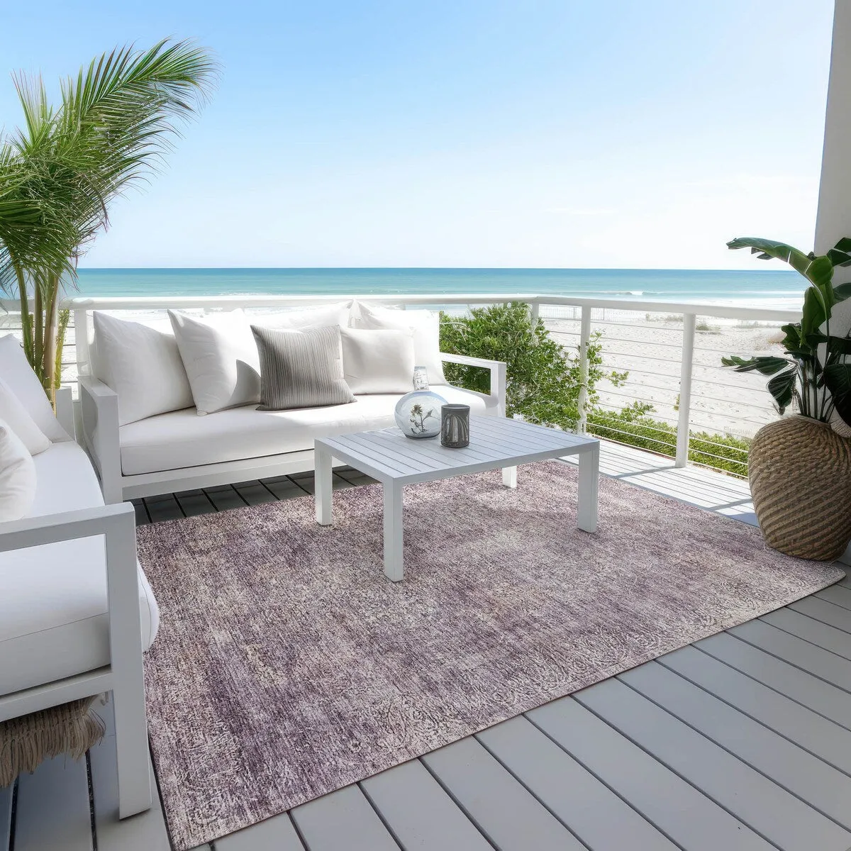 Machine Washable Indoor/ Outdoor Ombre Paisley Chantille Rug