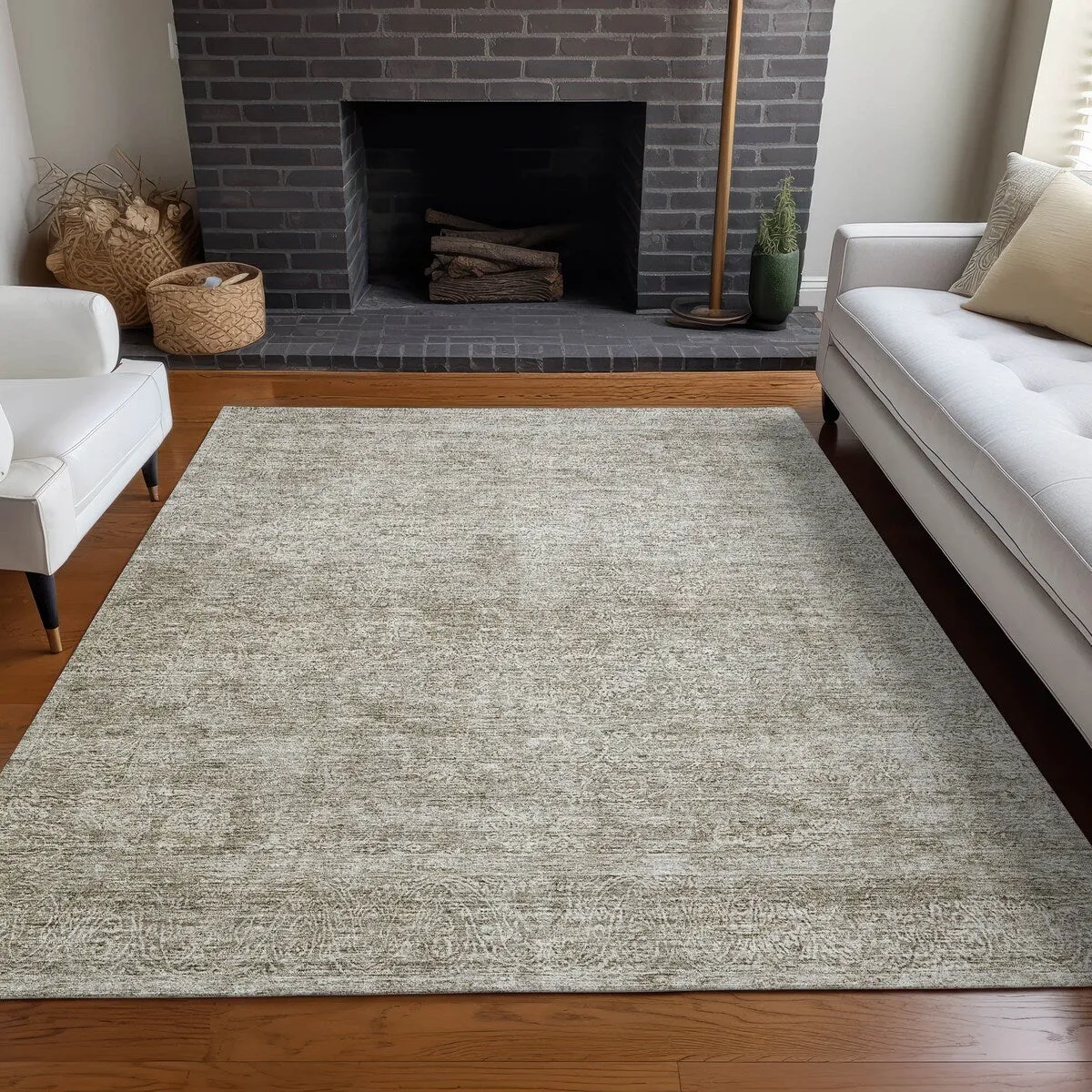 Machine Washable Indoor/ Outdoor Ombre Paisley Chantille Rug