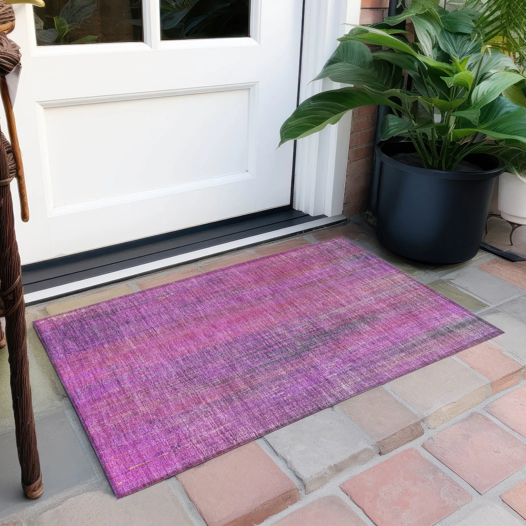 Machine Washable Indoor/ Outdoor Ombre Solid Chantille Rug