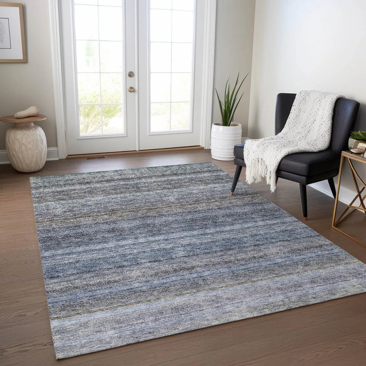 Machine Washable Indoor/ Outdoor Ombre Solid Chantille Rug