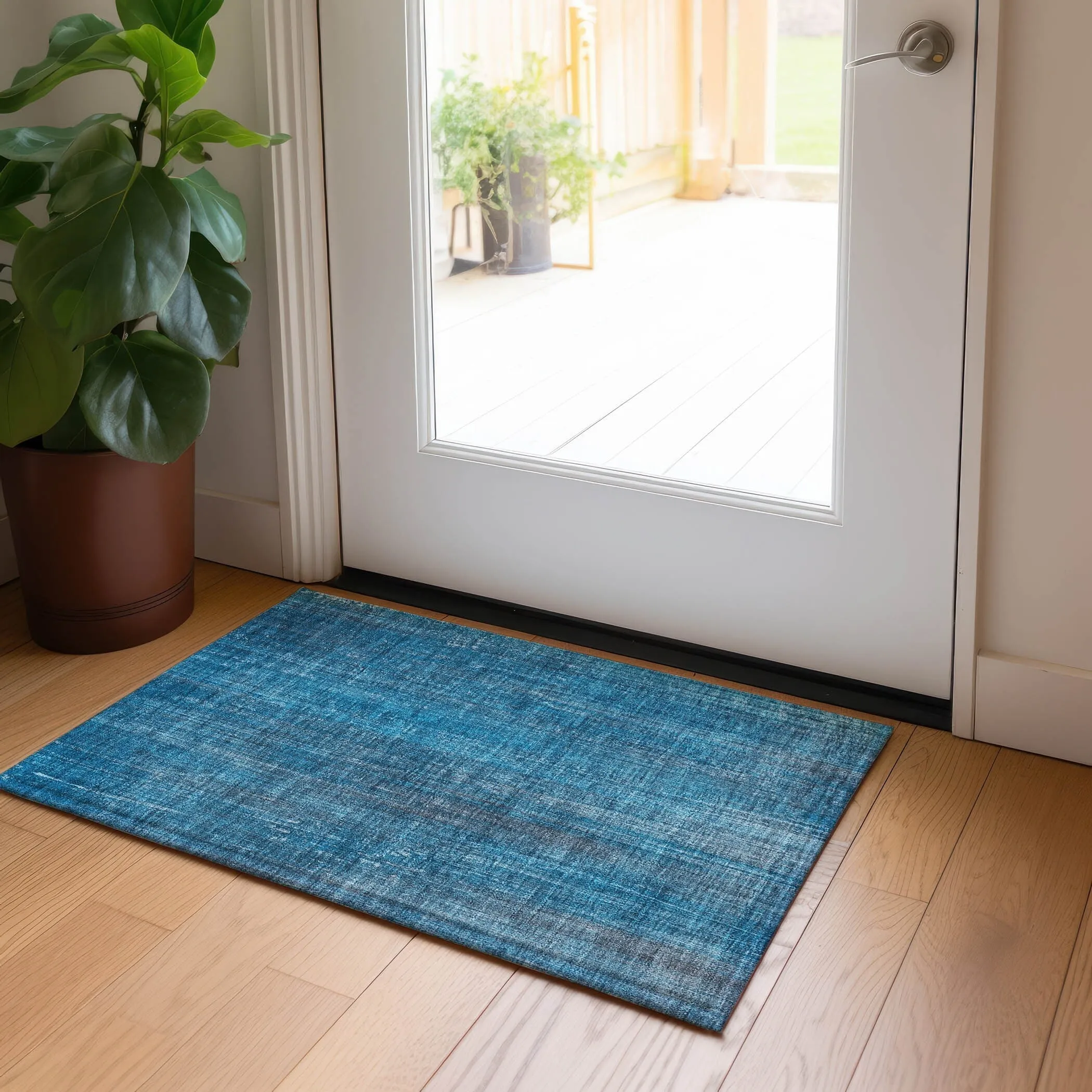 Machine Washable Indoor/ Outdoor Ombre Solid Chantille Rug