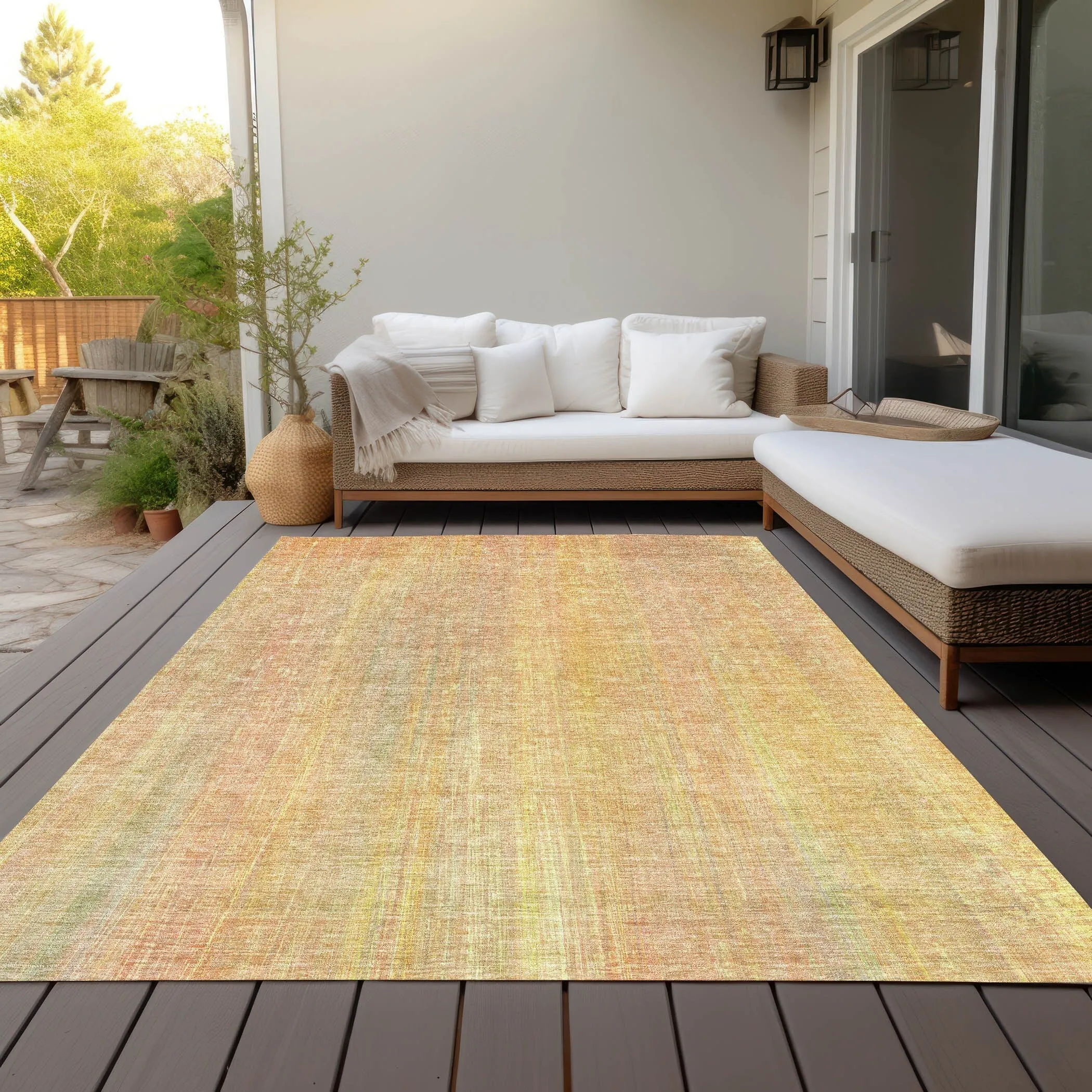 Machine Washable Indoor/ Outdoor Ombre Solid Chantille Rug