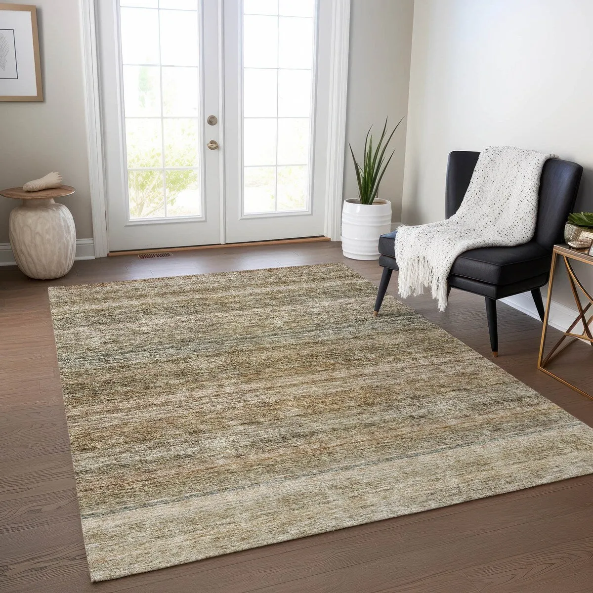Machine Washable Indoor/ Outdoor Ombre Solid Chantille Rug