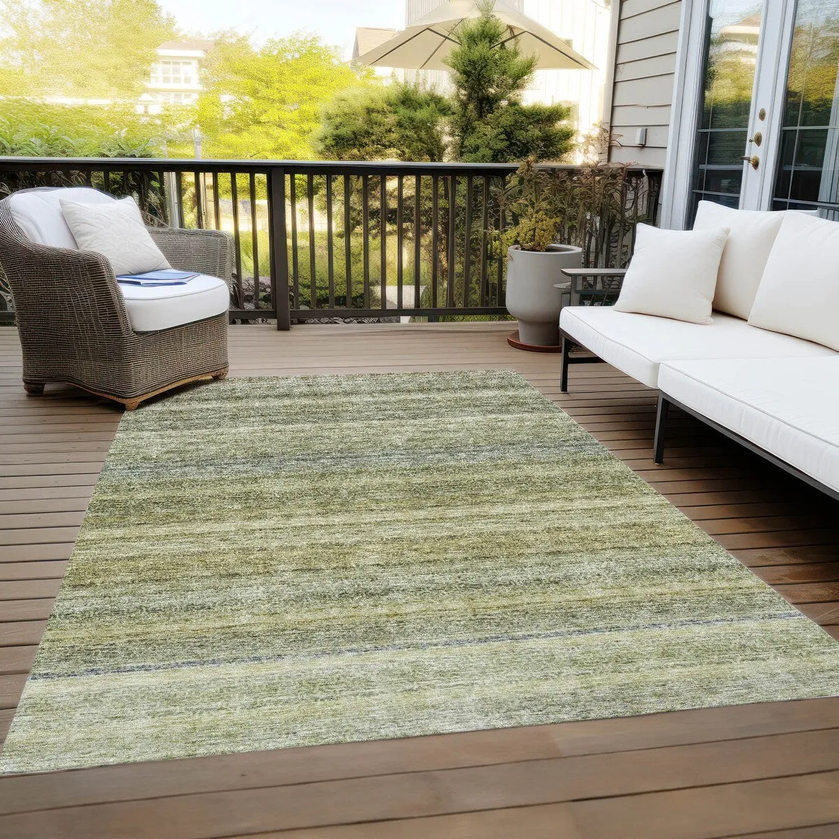 Machine Washable Indoor/ Outdoor Ombre Solid Chantille Rug