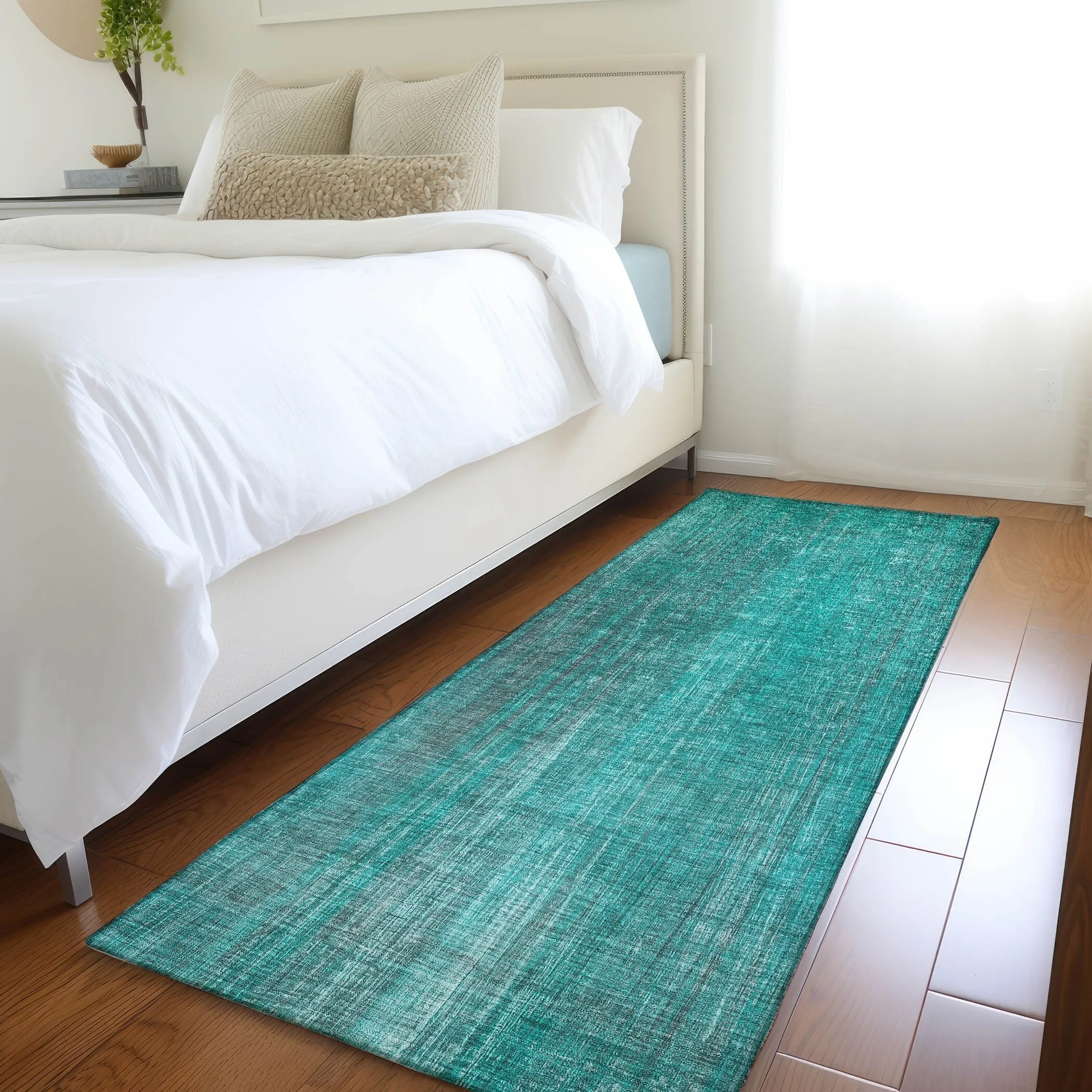 Machine Washable Indoor/ Outdoor Ombre Solid Chantille Rug