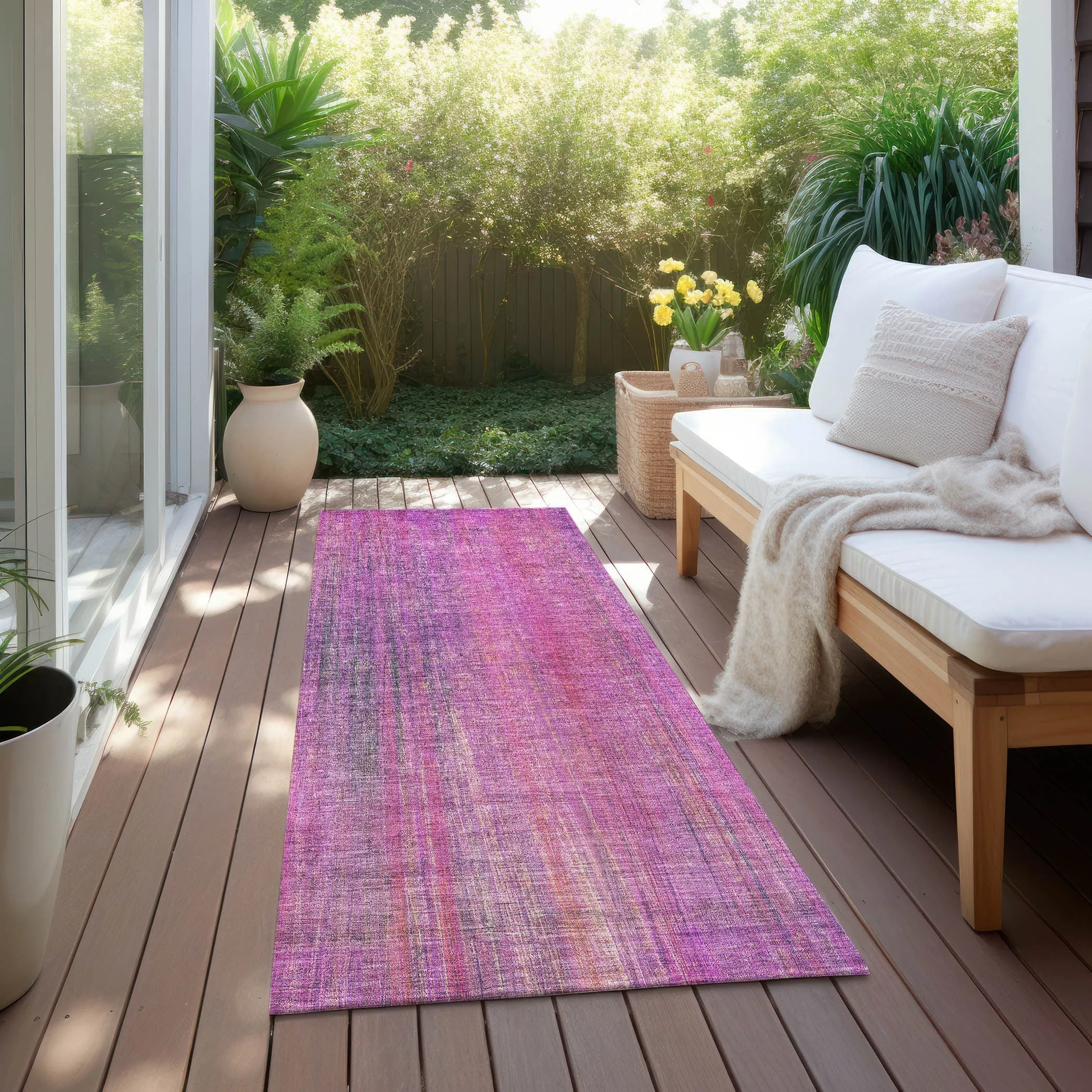 Machine Washable Indoor/ Outdoor Ombre Solid Chantille Rug