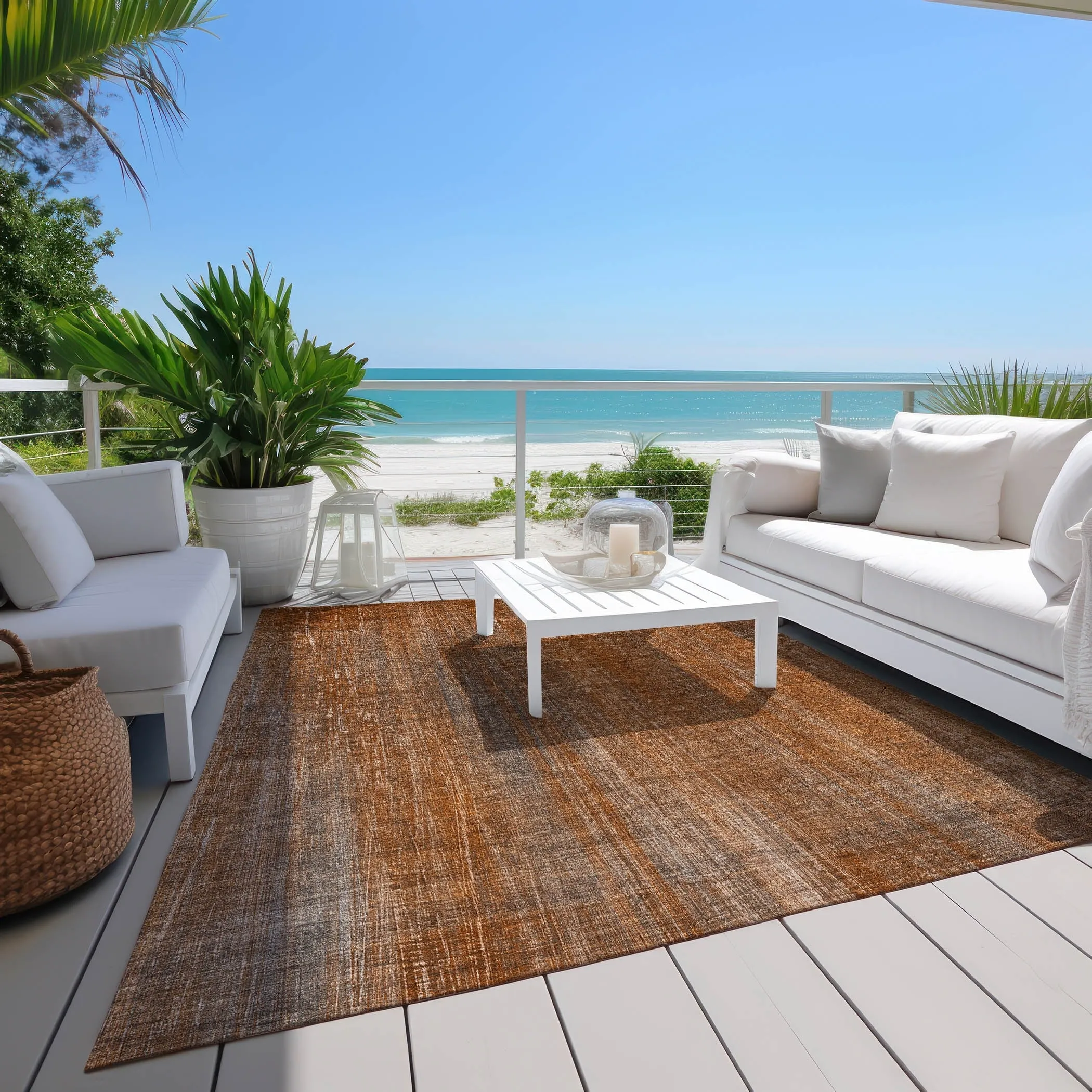 Machine Washable Indoor/ Outdoor Ombre Solid Chantille Rug