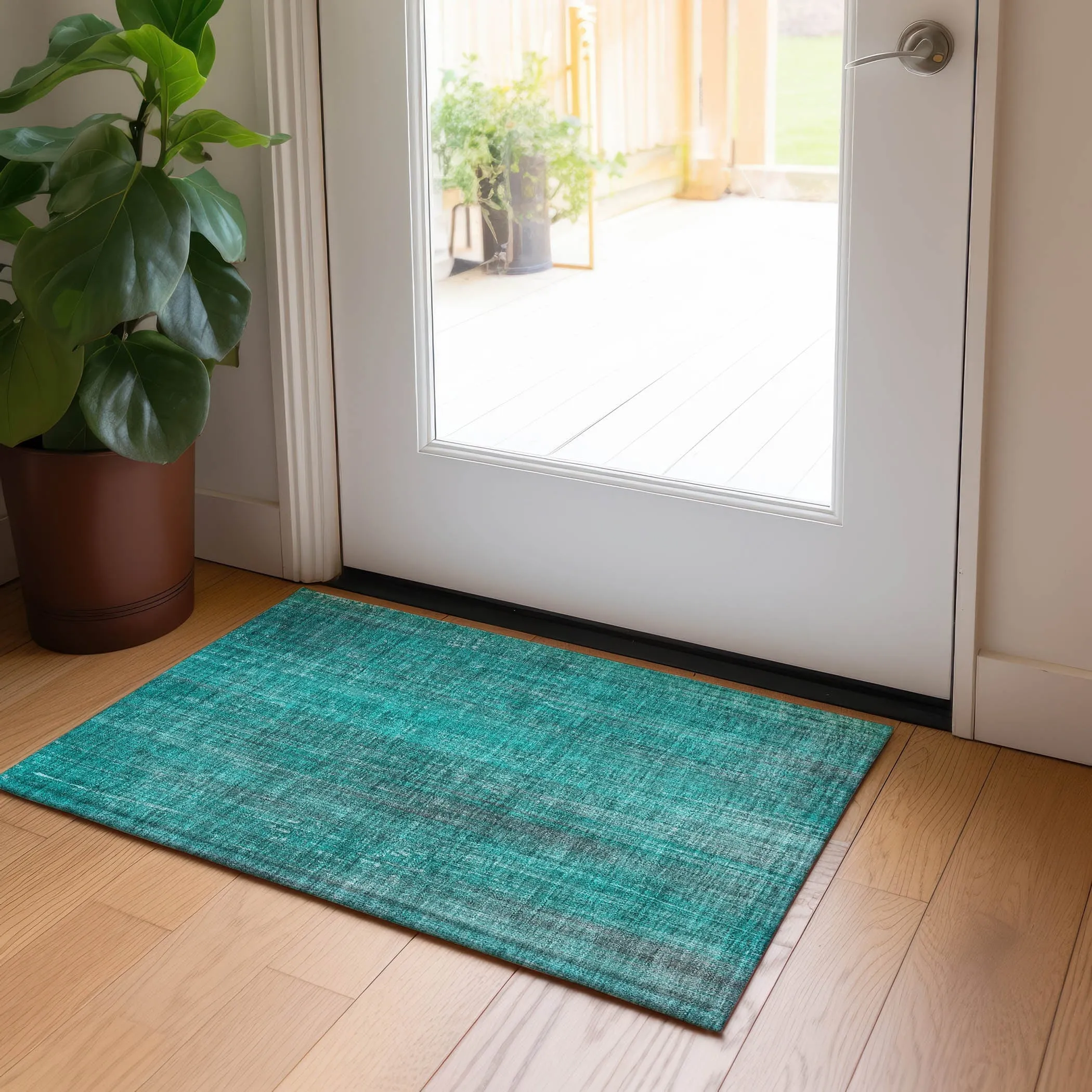 Machine Washable Indoor/ Outdoor Ombre Solid Chantille Rug