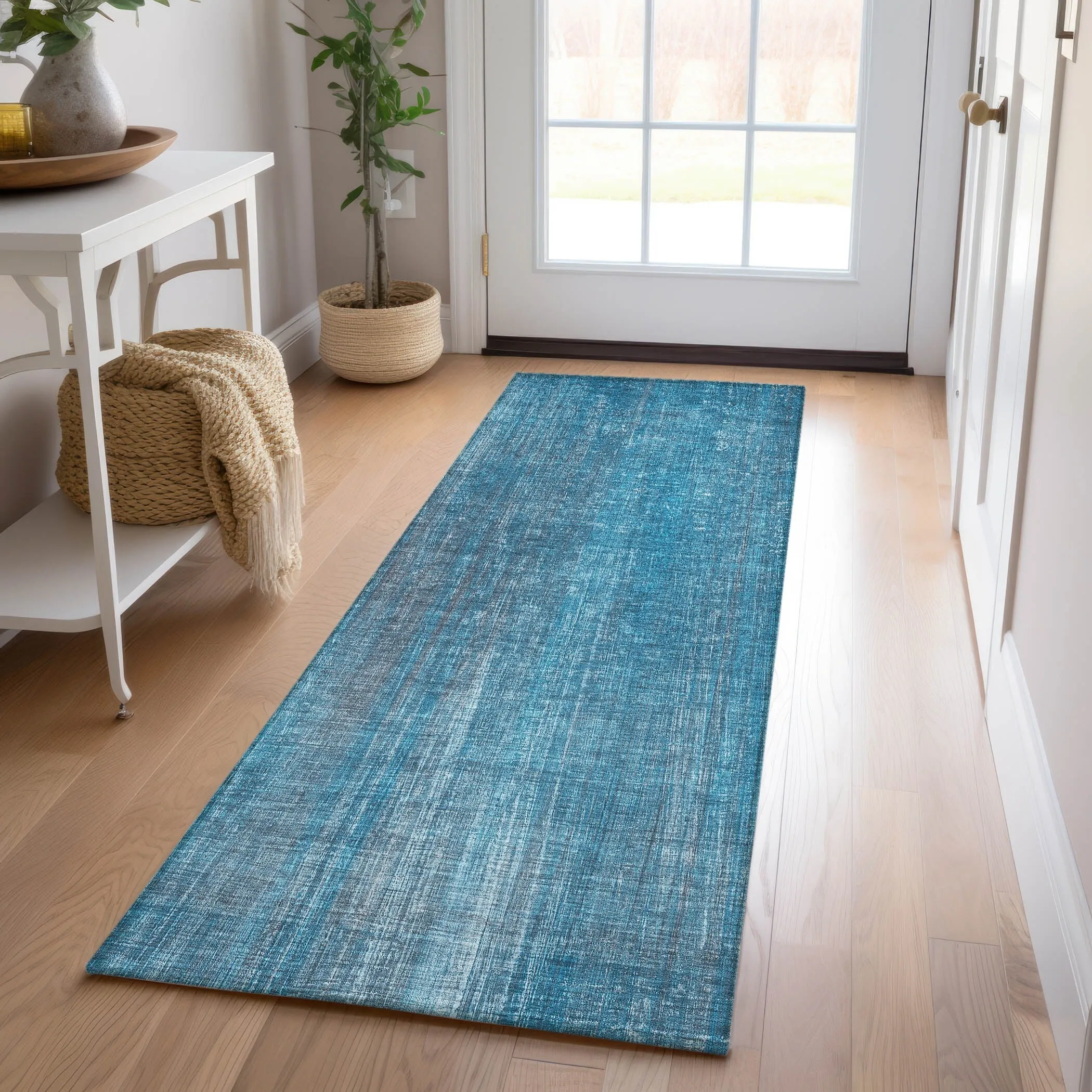 Machine Washable Indoor/ Outdoor Ombre Solid Chantille Rug
