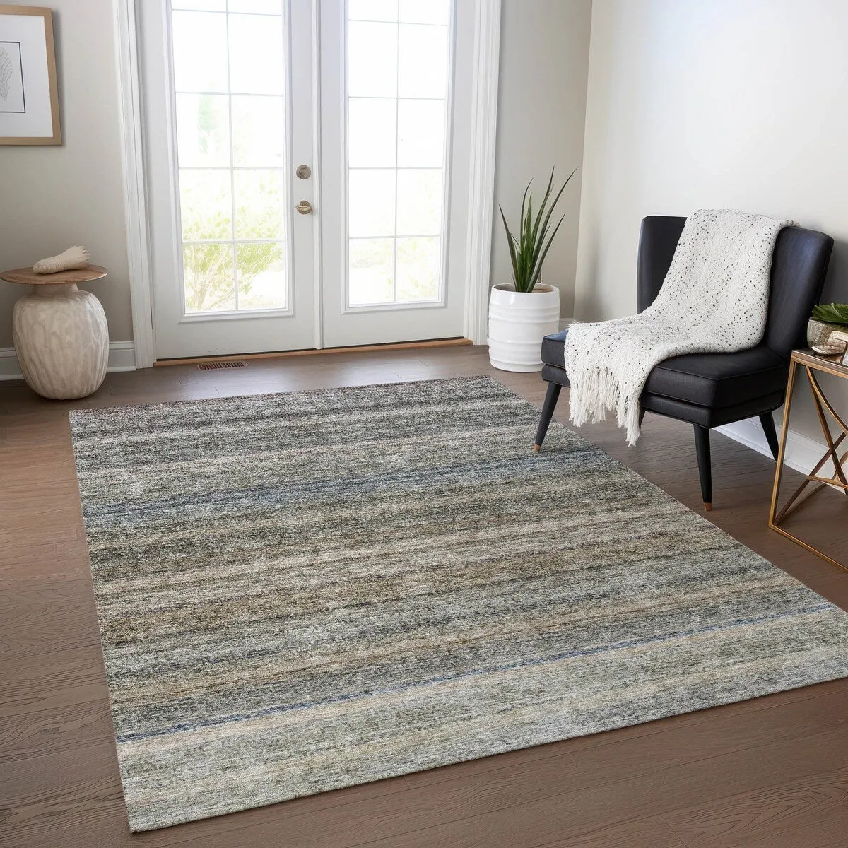 Machine Washable Indoor/ Outdoor Ombre Solid Chantille Rug