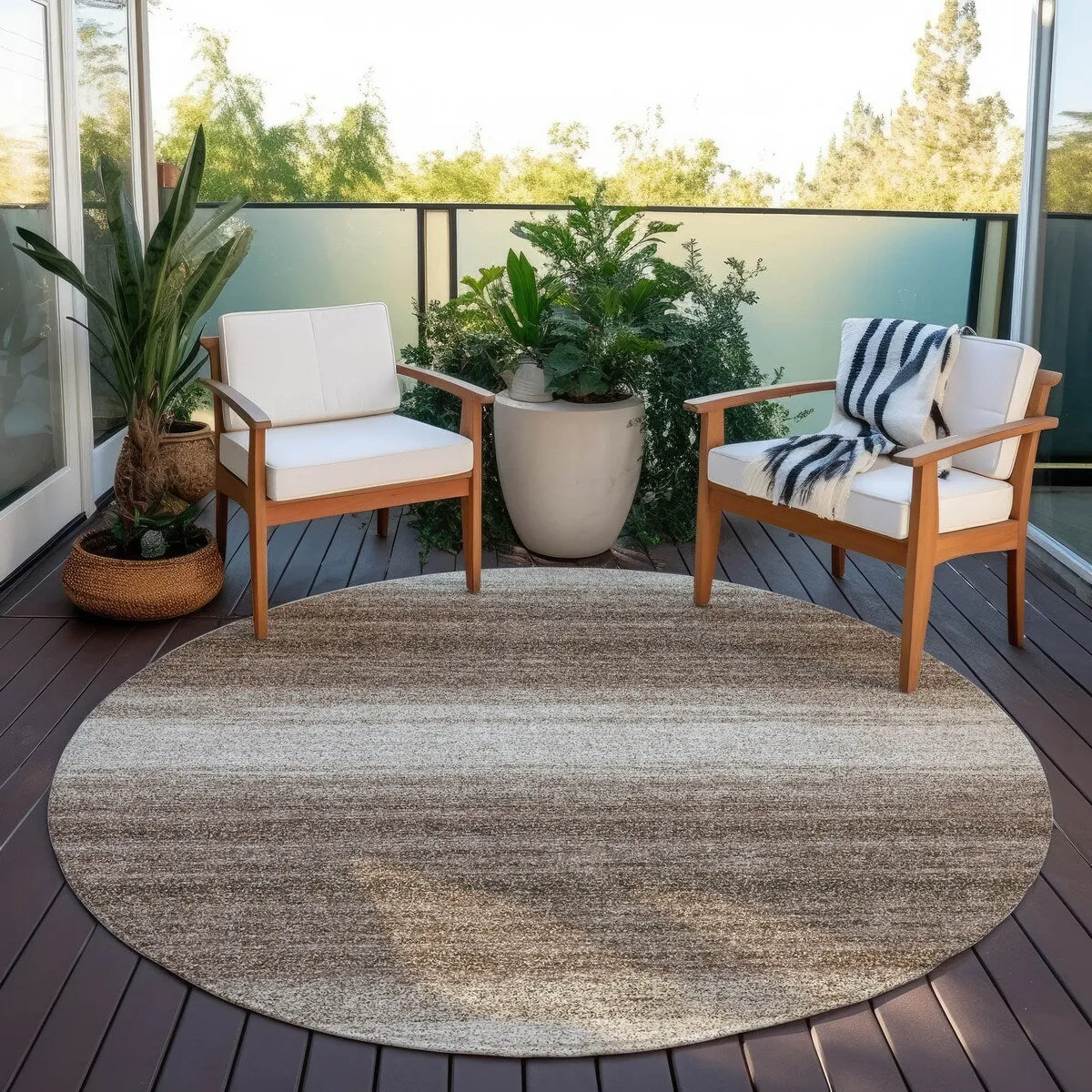 Machine Washable Indoor/ Outdoor Ombre Stripe Chantille Rug