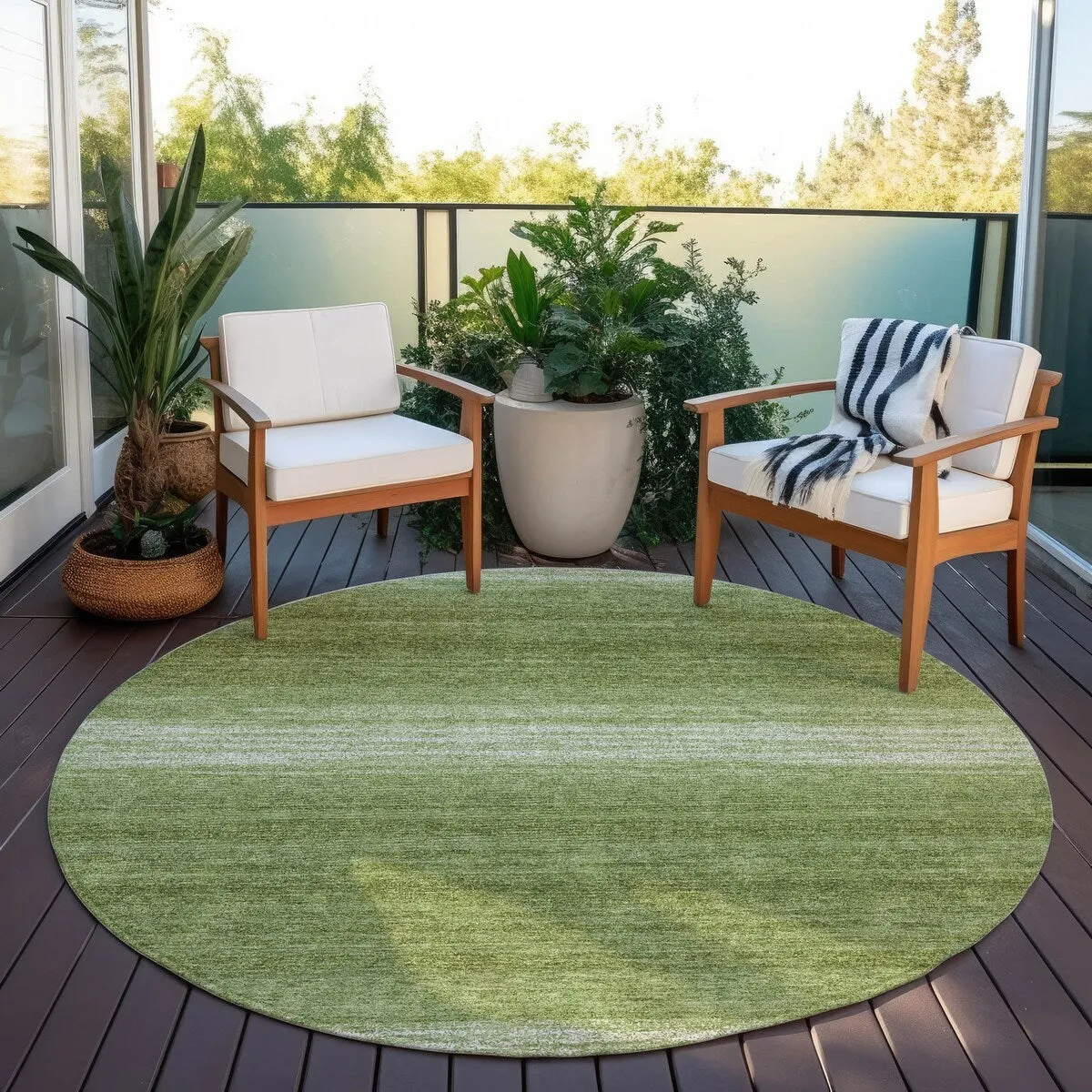Machine Washable Indoor/ Outdoor Ombre Stripe Chantille Rug