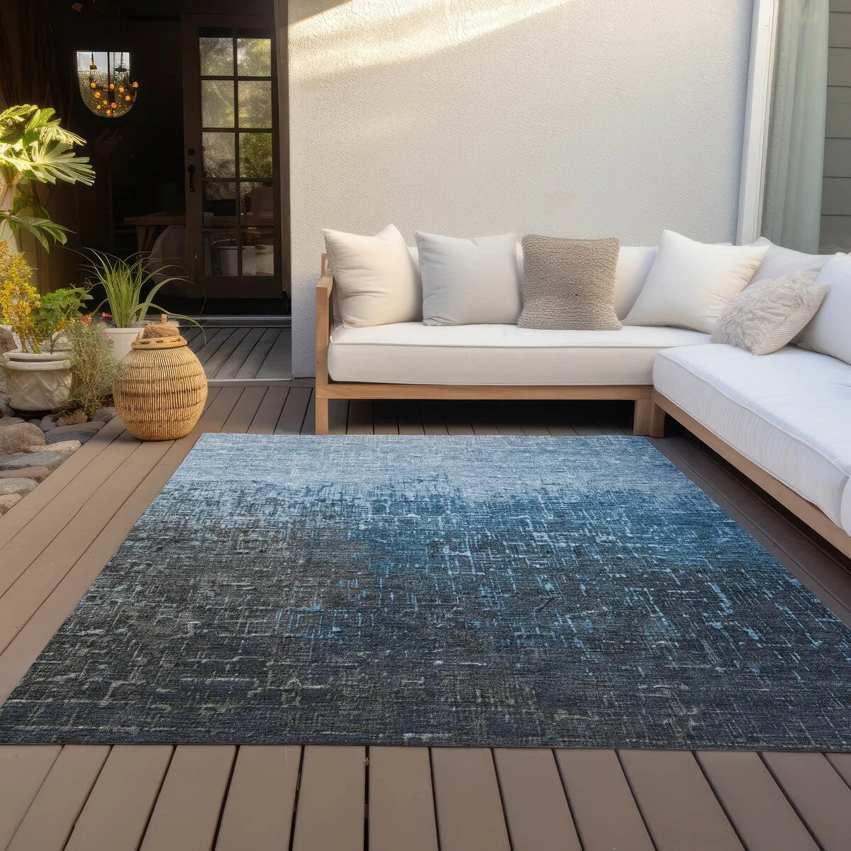 Machine Washable Indoor/ Outdoor Ombre Texture Chantille Rug
