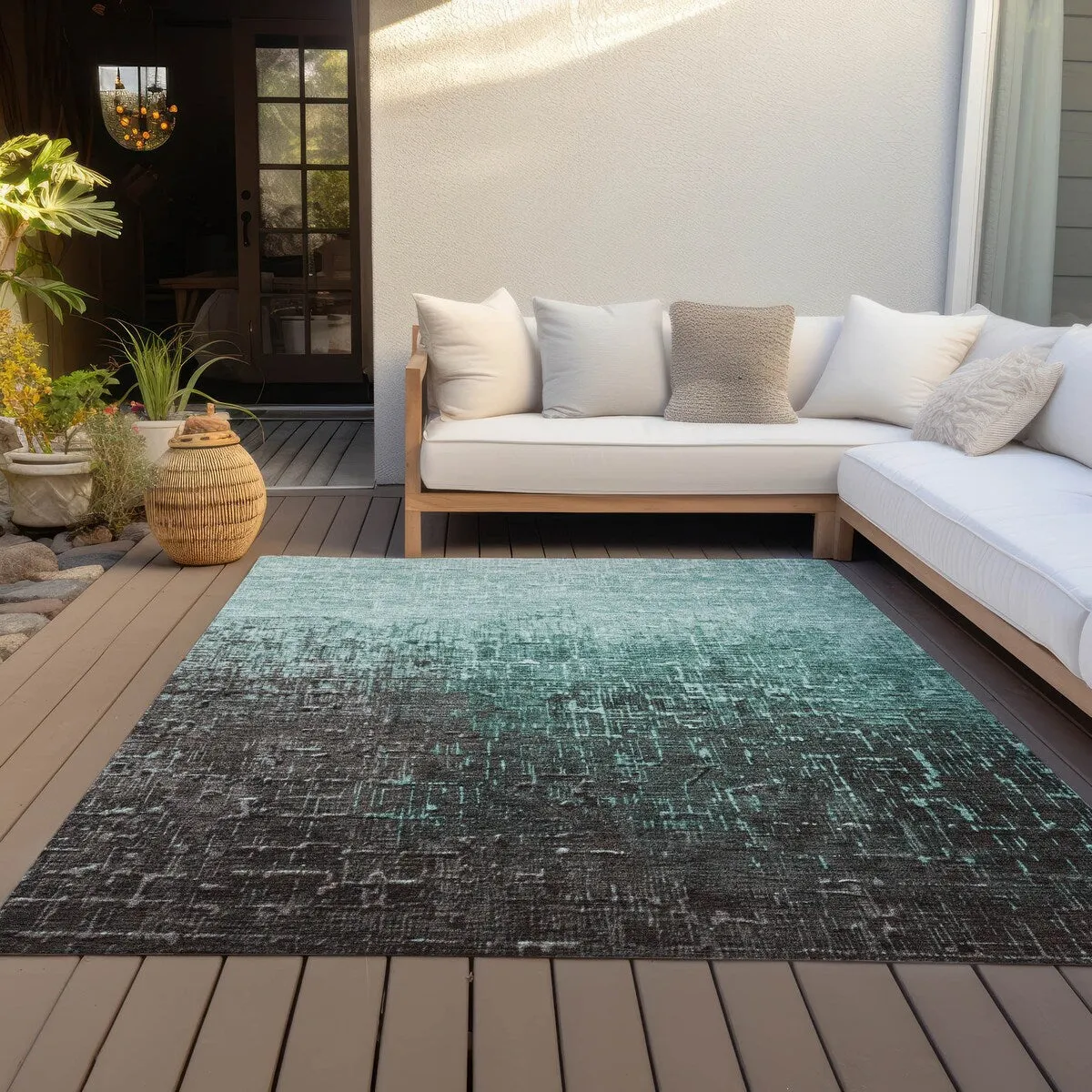 Machine Washable Indoor/ Outdoor Ombre Texture Chantille Rug