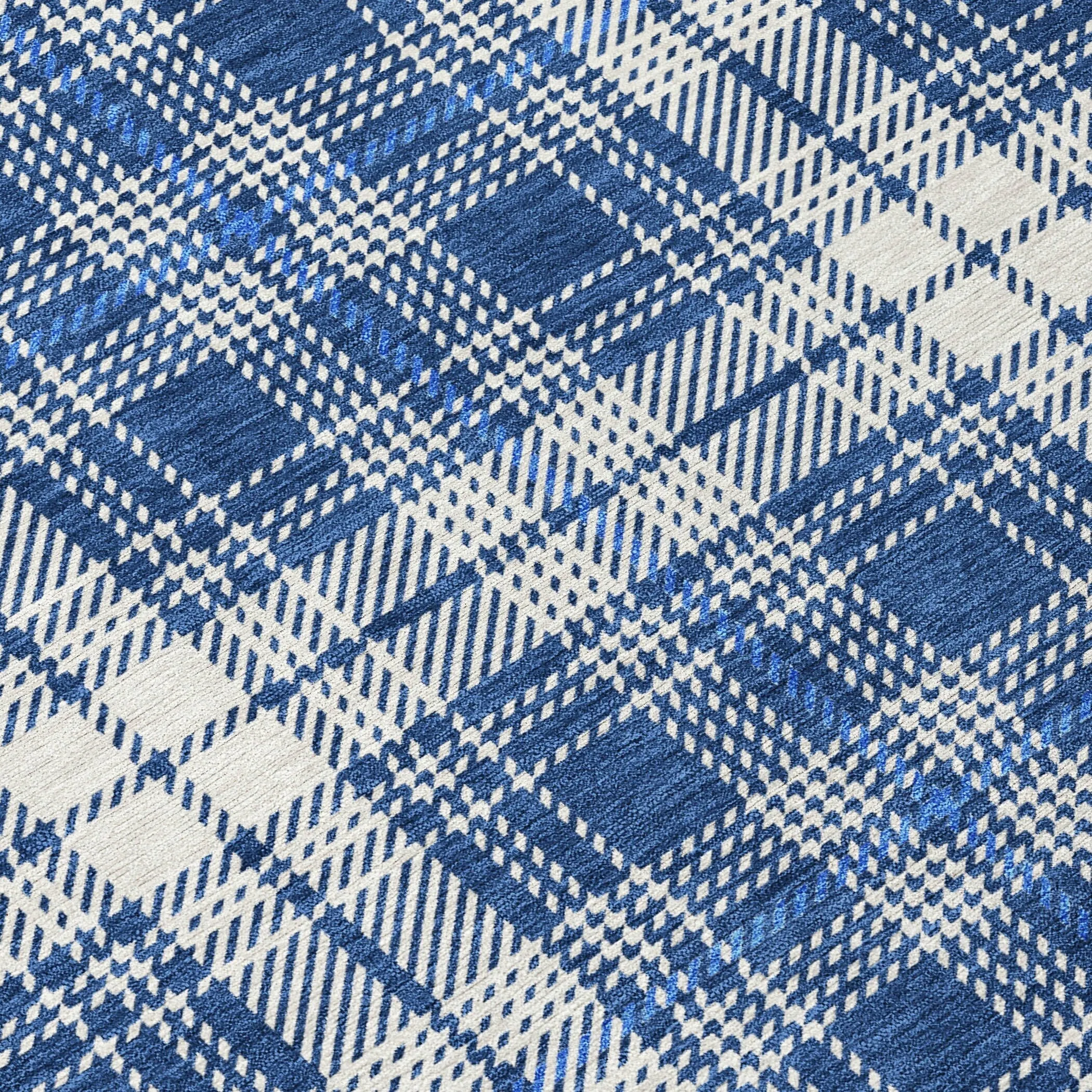 Machine Washable Indoor/ Outdoor Plaid Chantille Rug
