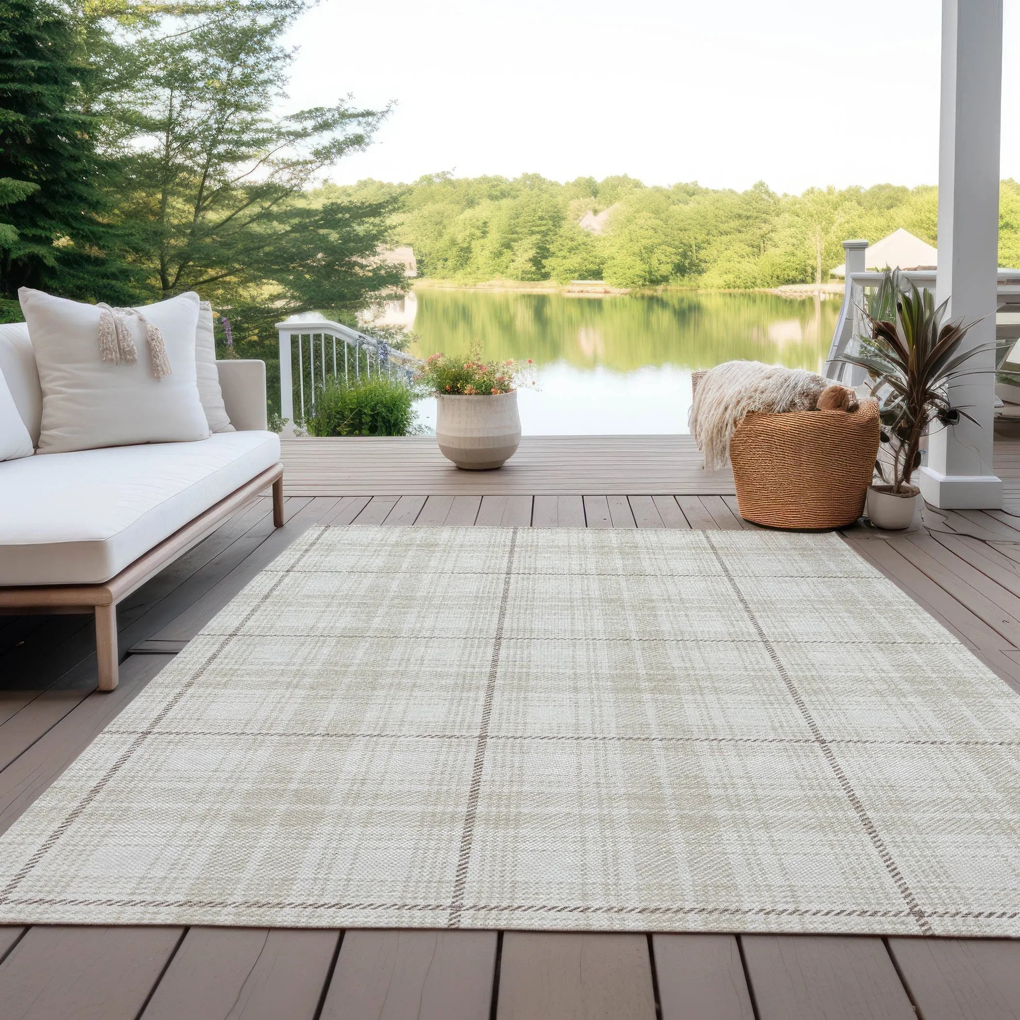 Machine Washable Indoor/ Outdoor Plaid Chantille Rug
