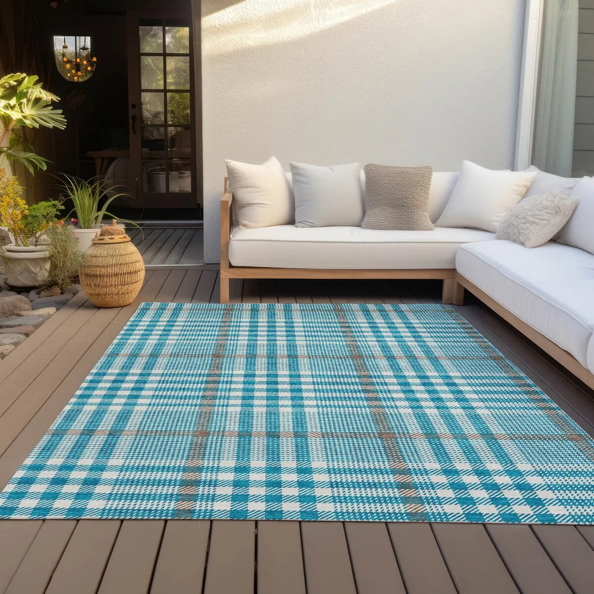 Machine Washable Indoor/ Outdoor Plaid Chantille Rug