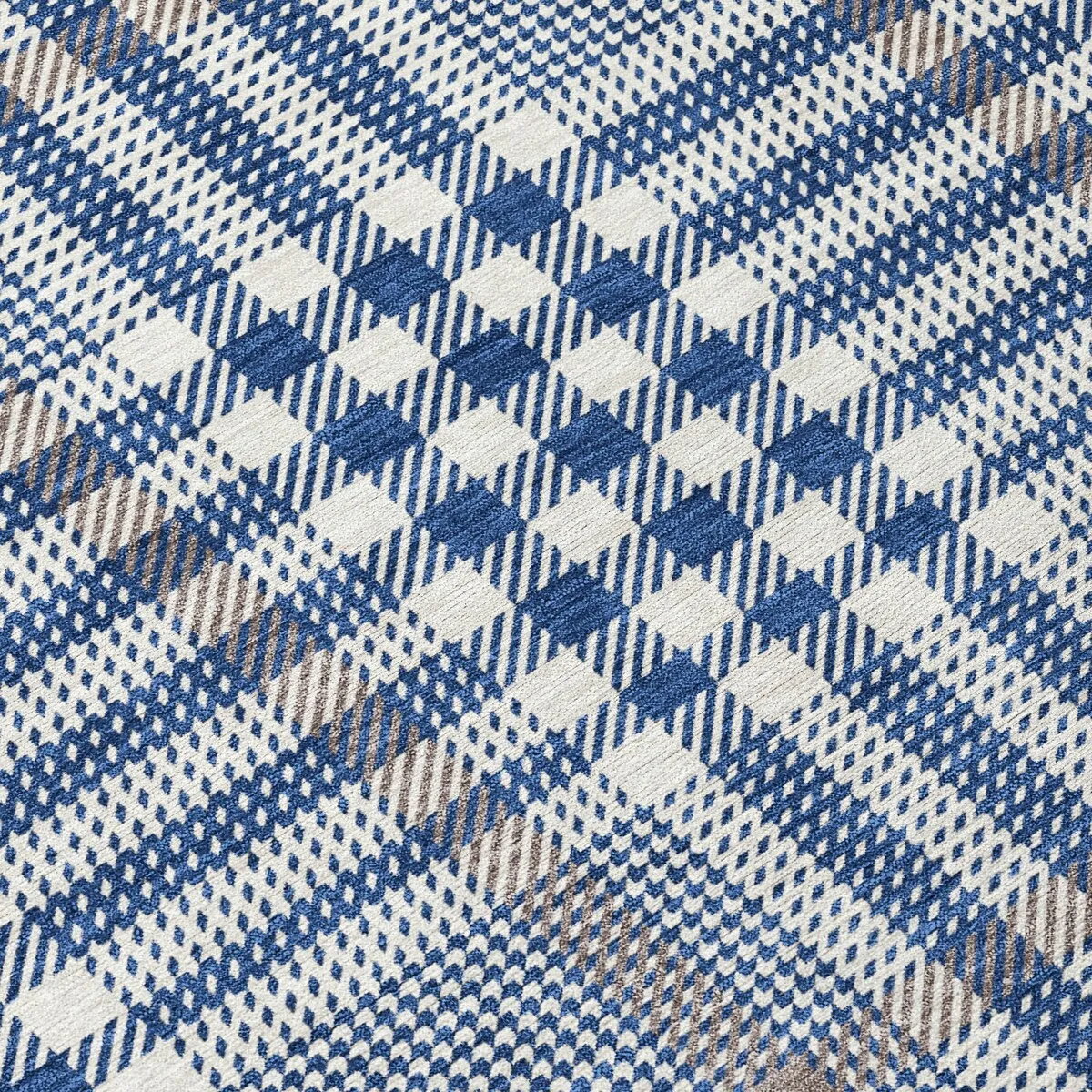Machine Washable Indoor/ Outdoor Plaid Chantille Rug