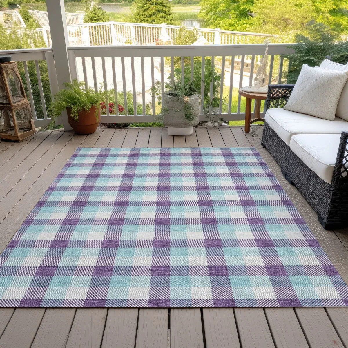 Machine Washable Indoor/ Outdoor Plaid Chantille Rug
