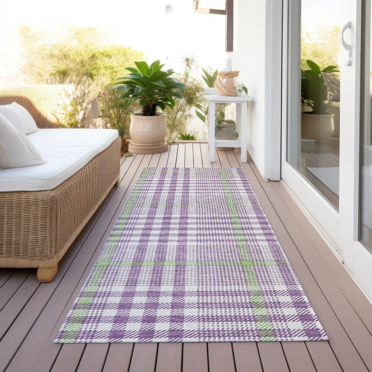 Machine Washable Indoor/ Outdoor Plaid Chantille Rug