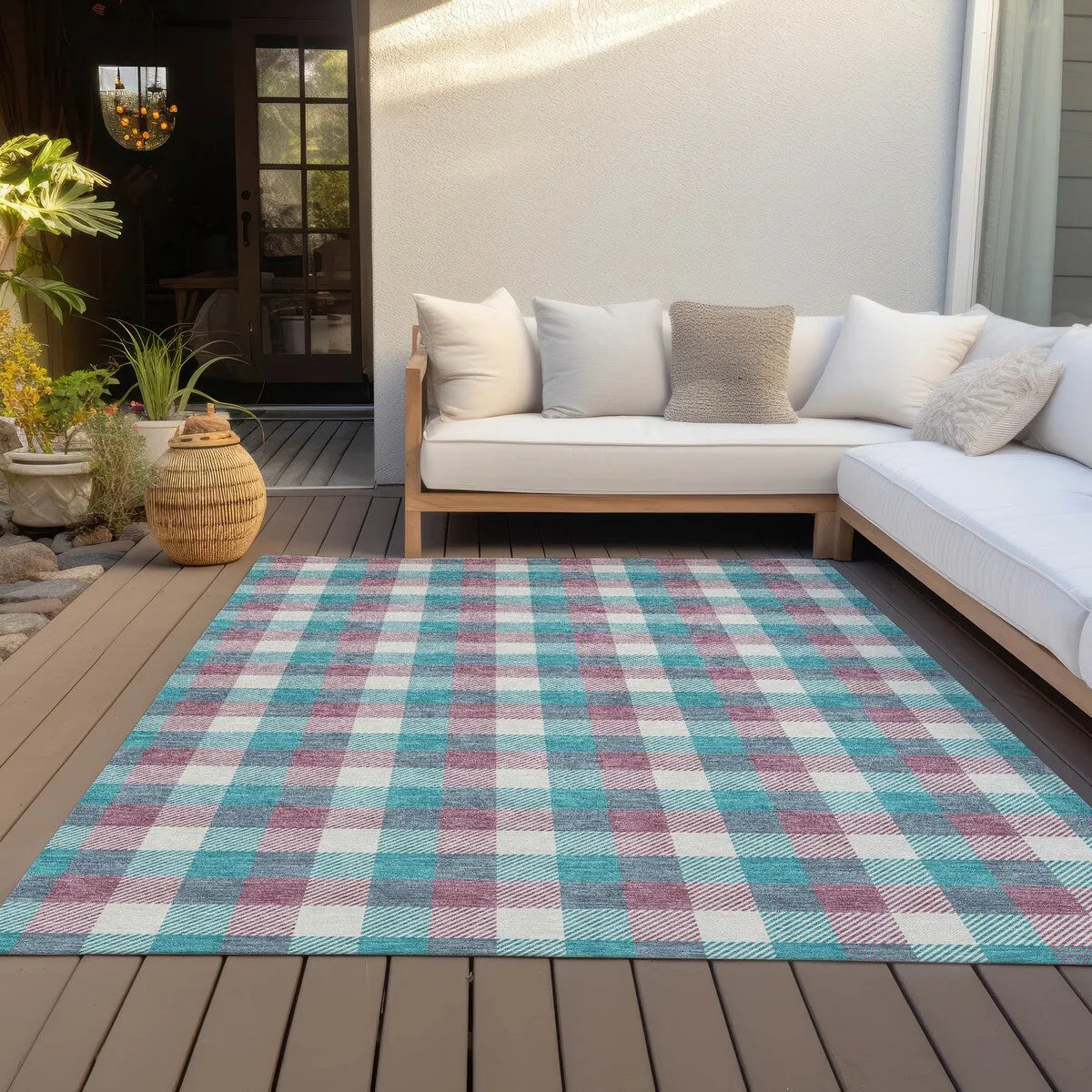 Machine Washable Indoor/ Outdoor Plaid Chantille Rug