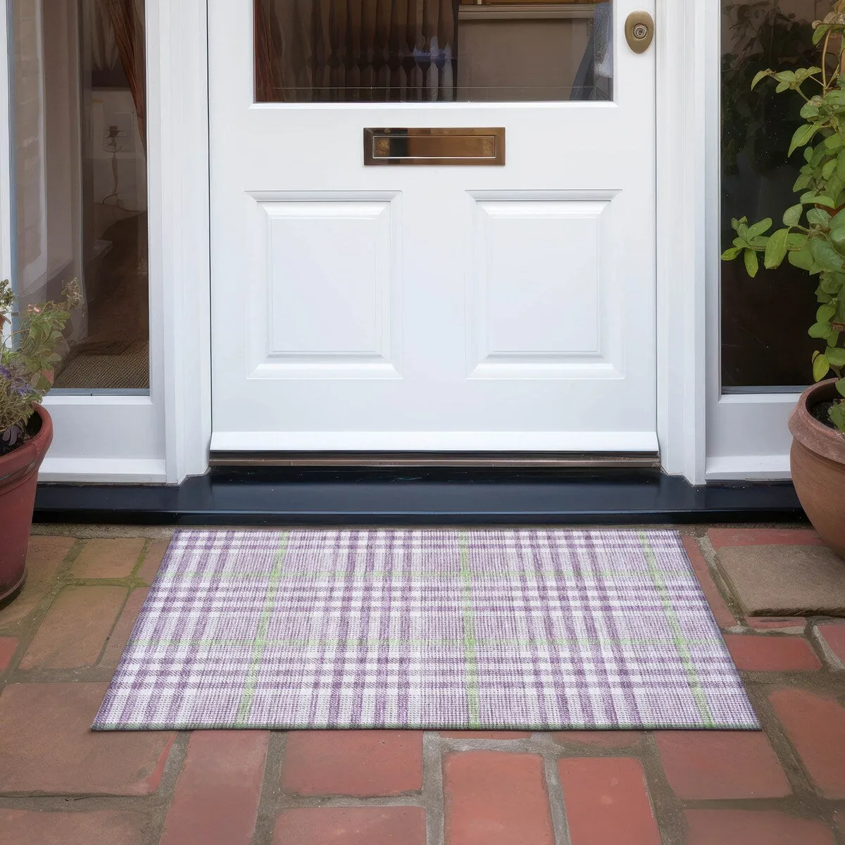 Machine Washable Indoor/ Outdoor Plaid Chantille Rug