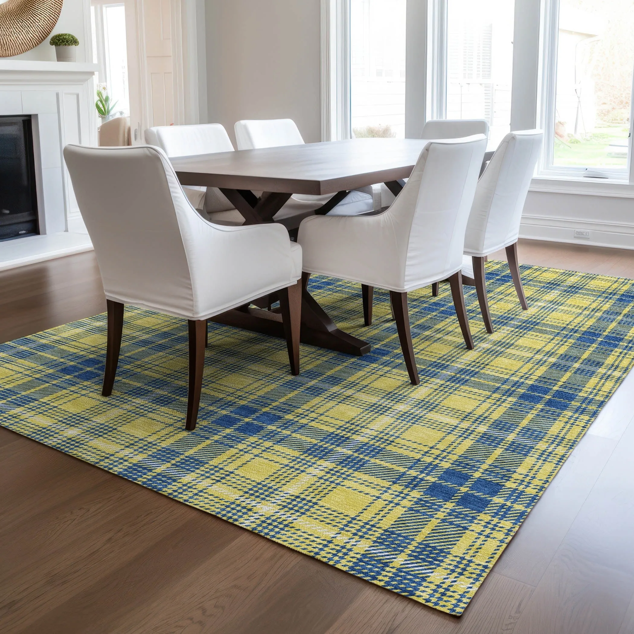Machine Washable Indoor/ Outdoor Plaid Chantille Rug