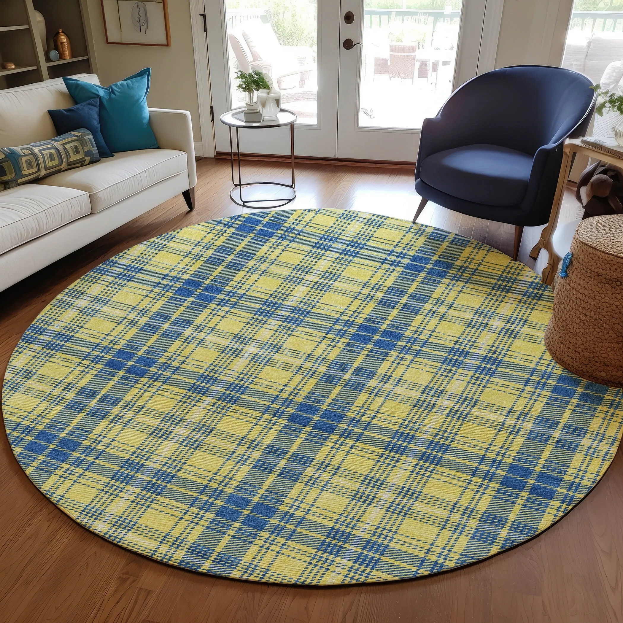 Machine Washable Indoor/ Outdoor Plaid Chantille Rug