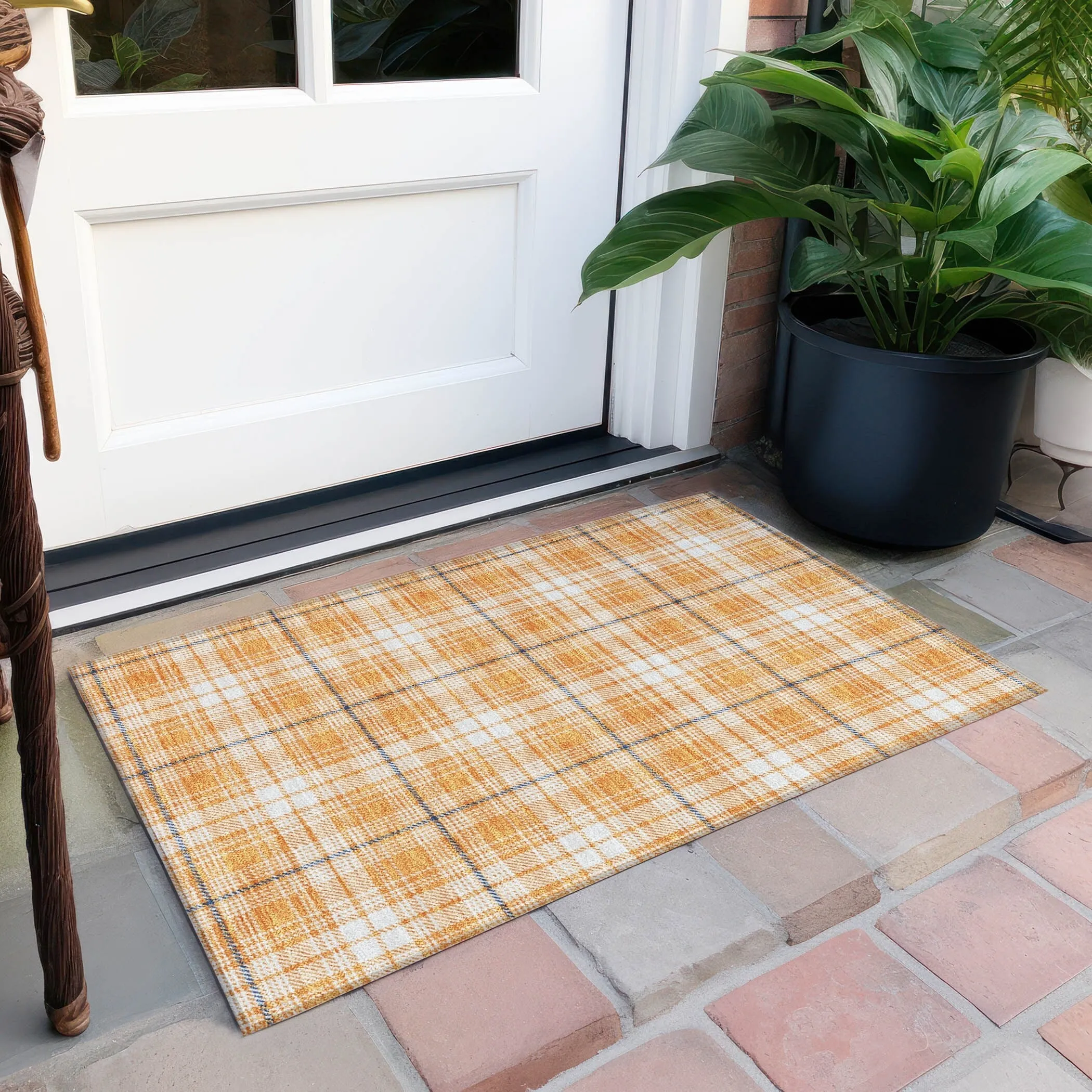 Machine Washable Indoor/ Outdoor Plaid Chantille Rug