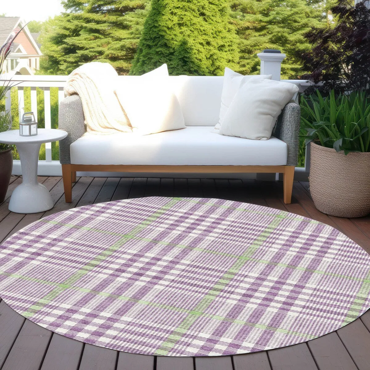 Machine Washable Indoor/ Outdoor Plaid Chantille Rug