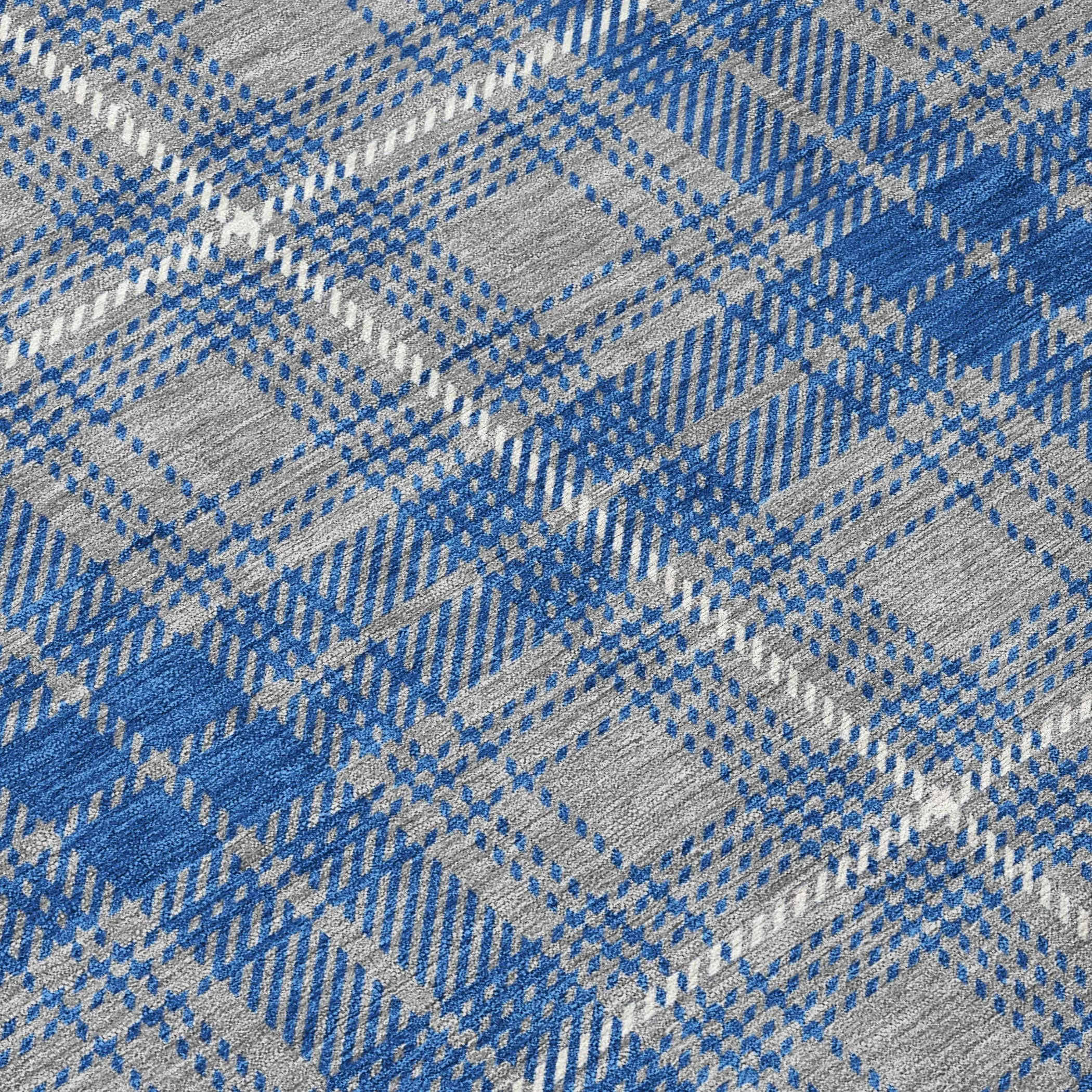 Machine Washable Indoor/ Outdoor Plaid Chantille Rug