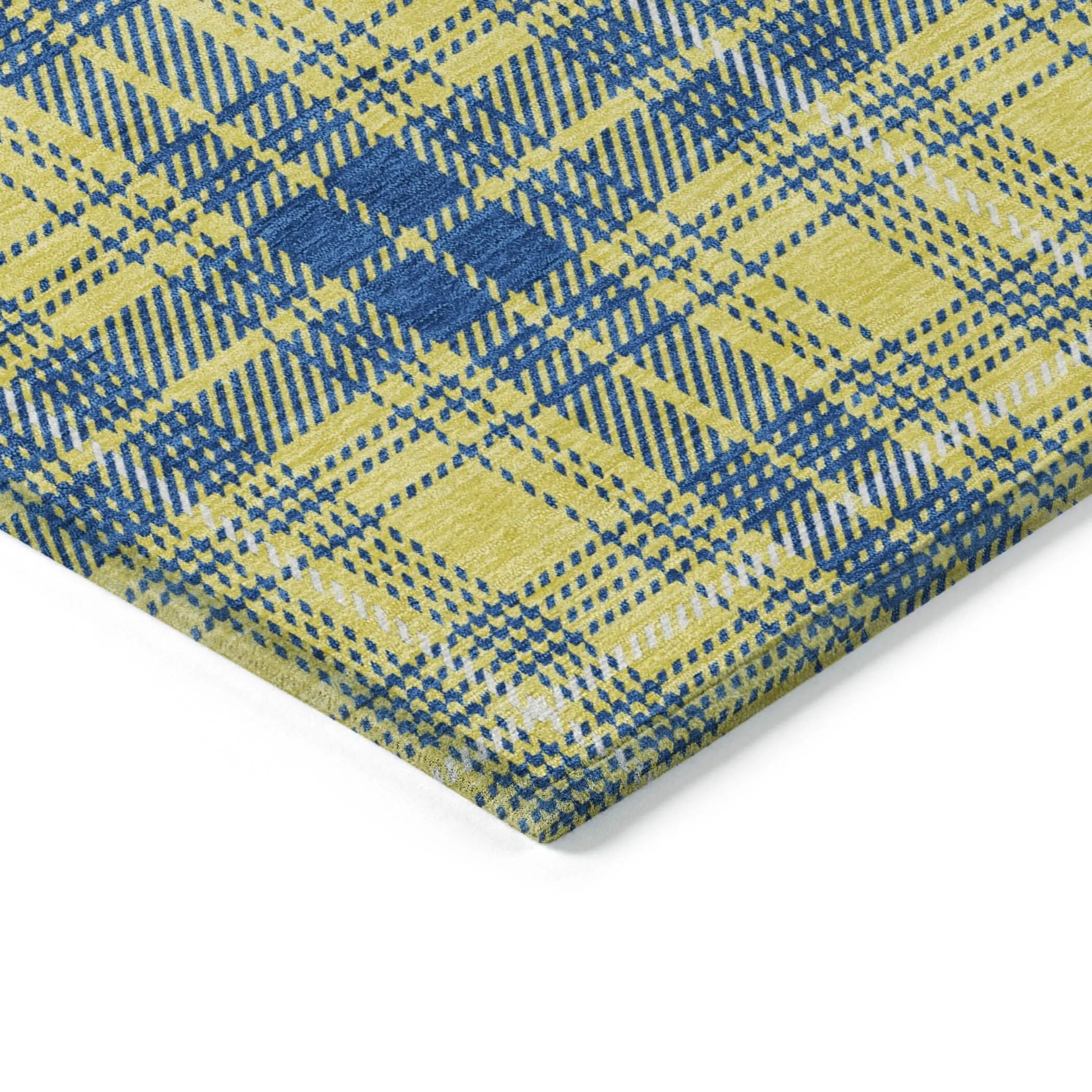 Machine Washable Indoor/ Outdoor Plaid Chantille Rug