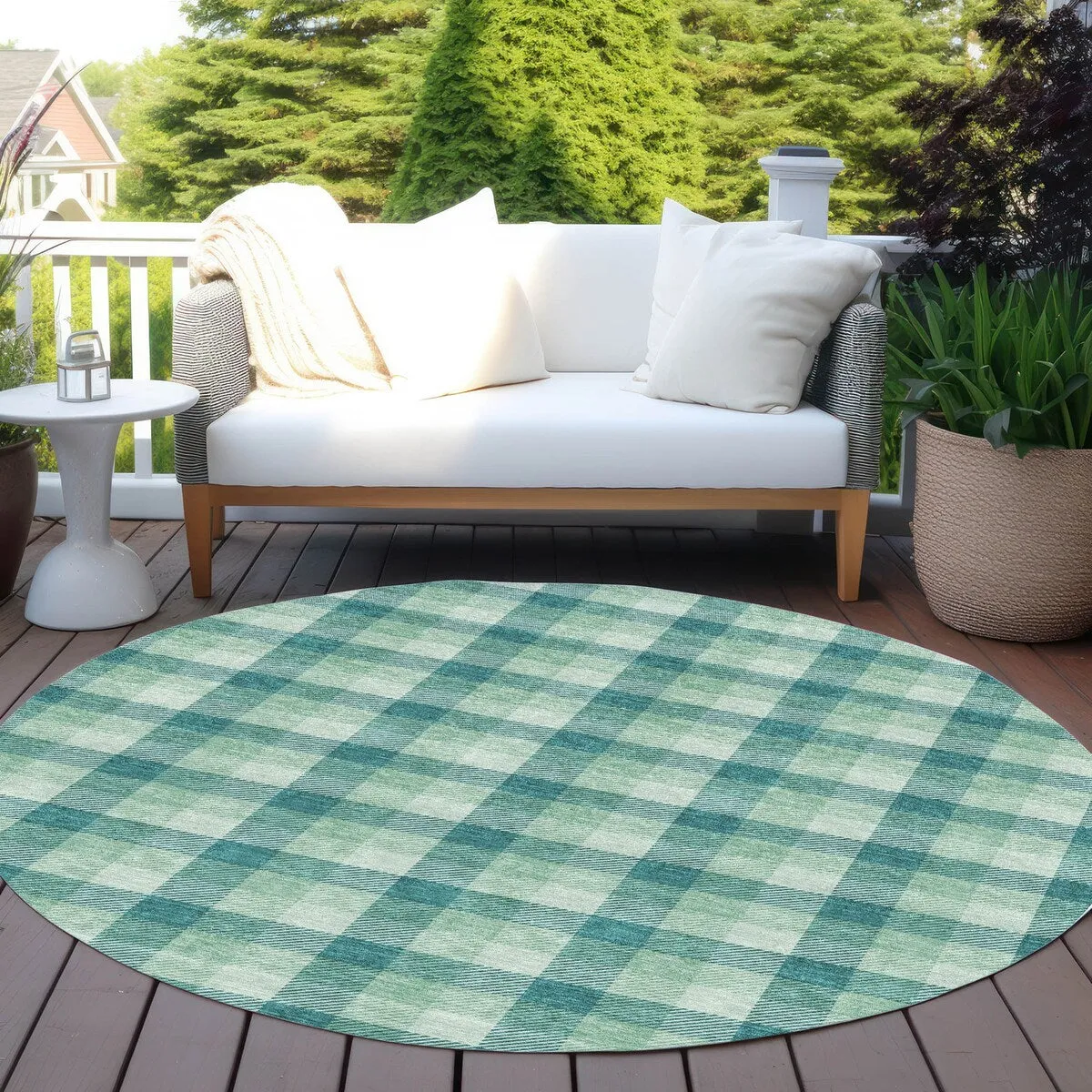 Machine Washable Indoor/ Outdoor Plaid Chantille Rug