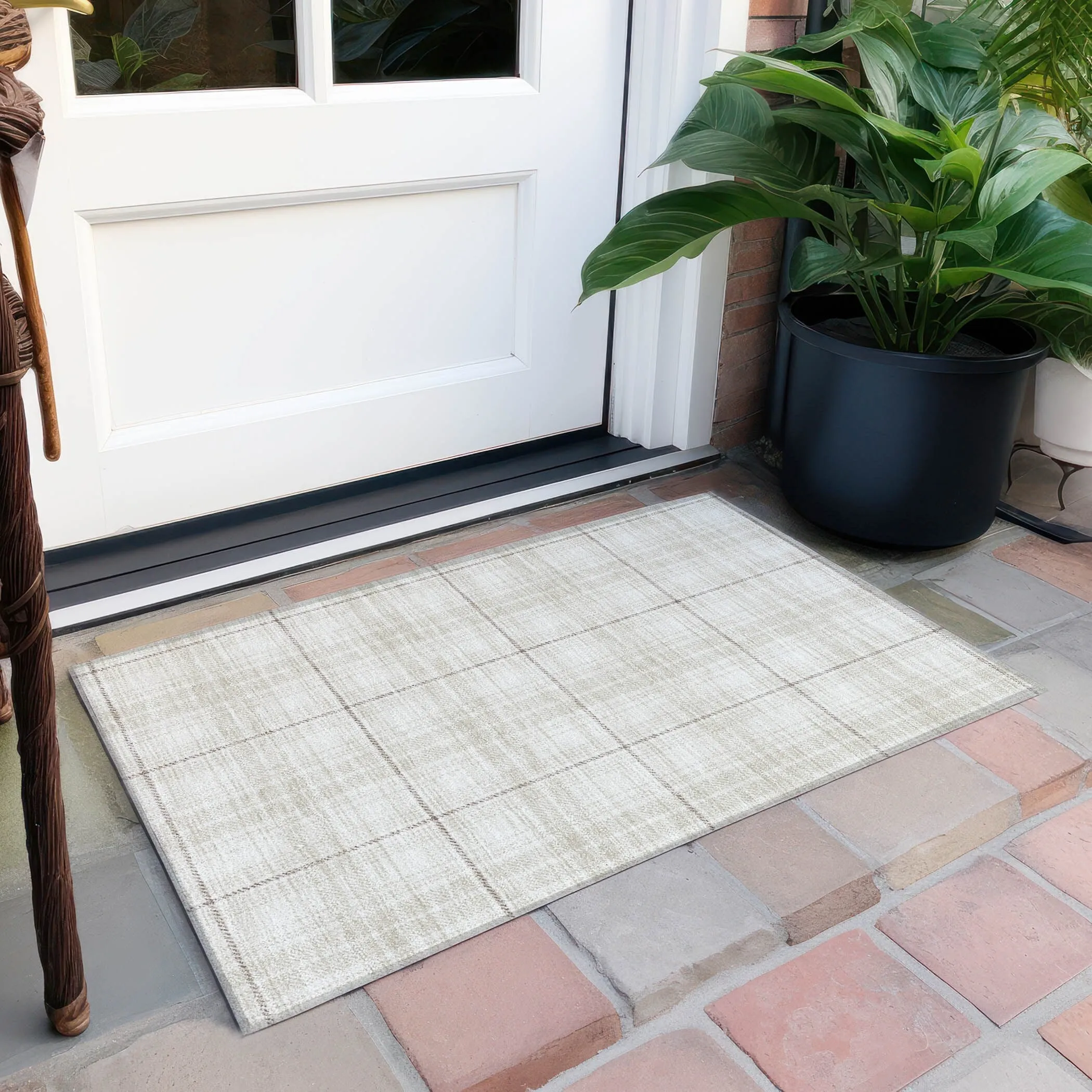 Machine Washable Indoor/ Outdoor Plaid Chantille Rug