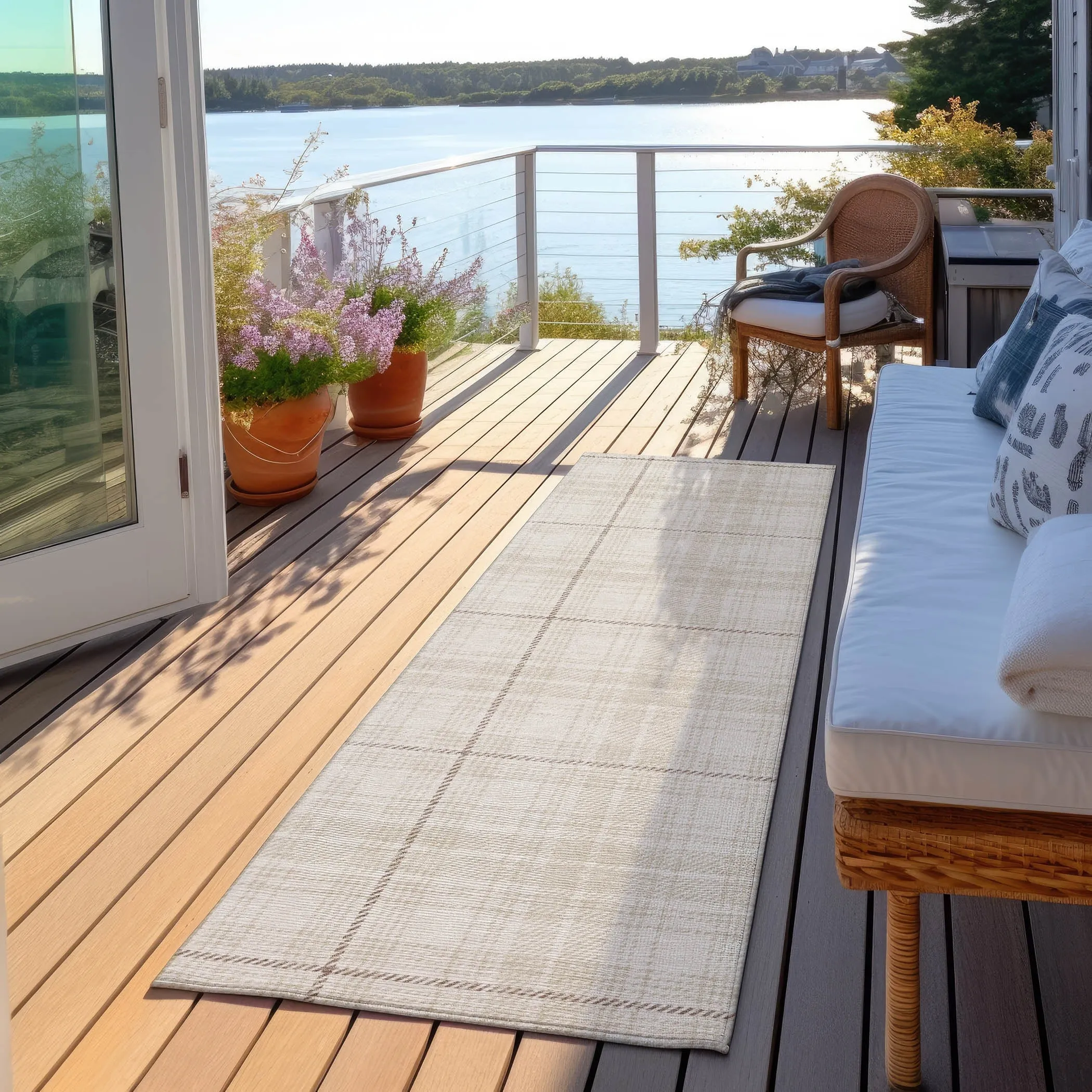Machine Washable Indoor/ Outdoor Plaid Chantille Rug