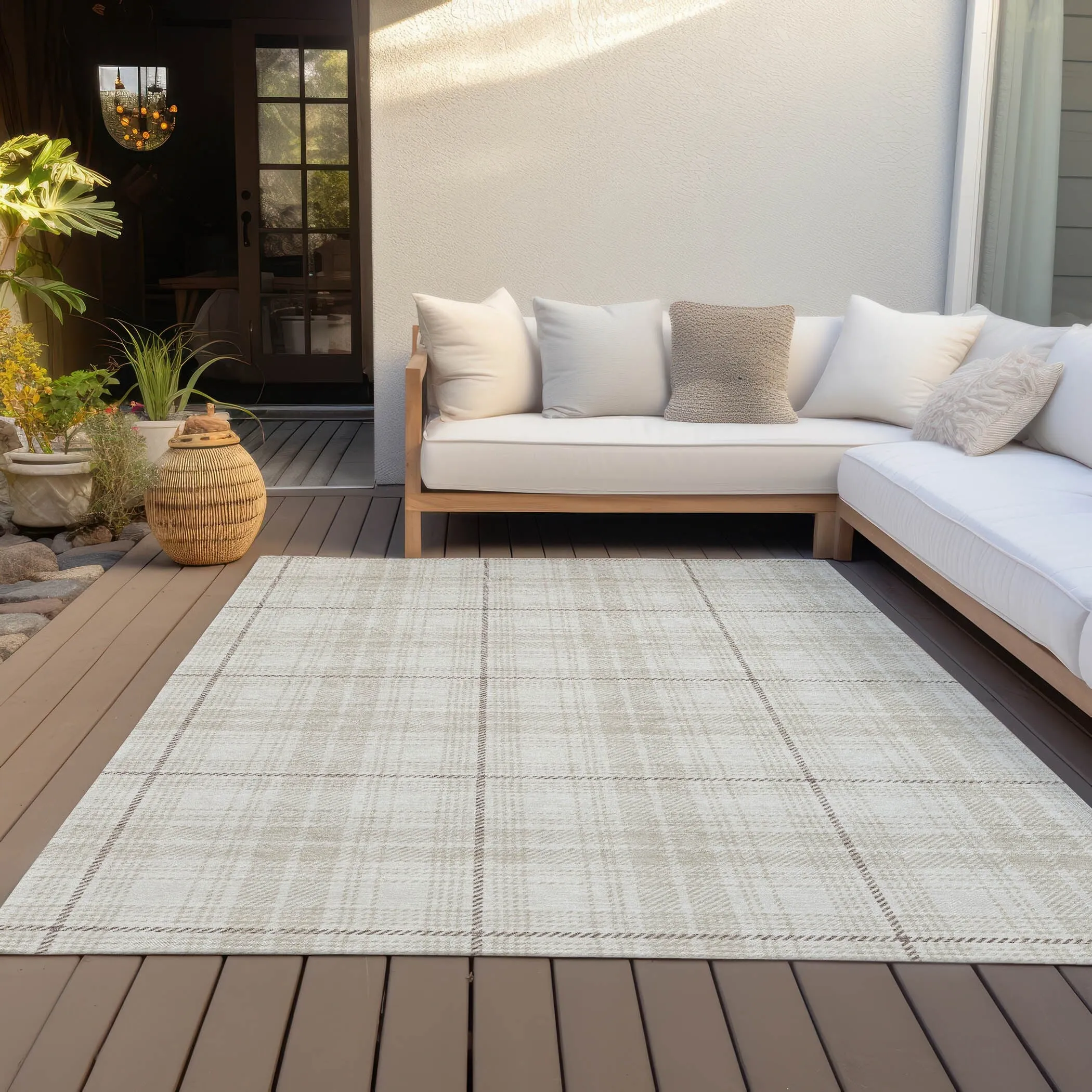 Machine Washable Indoor/ Outdoor Plaid Chantille Rug