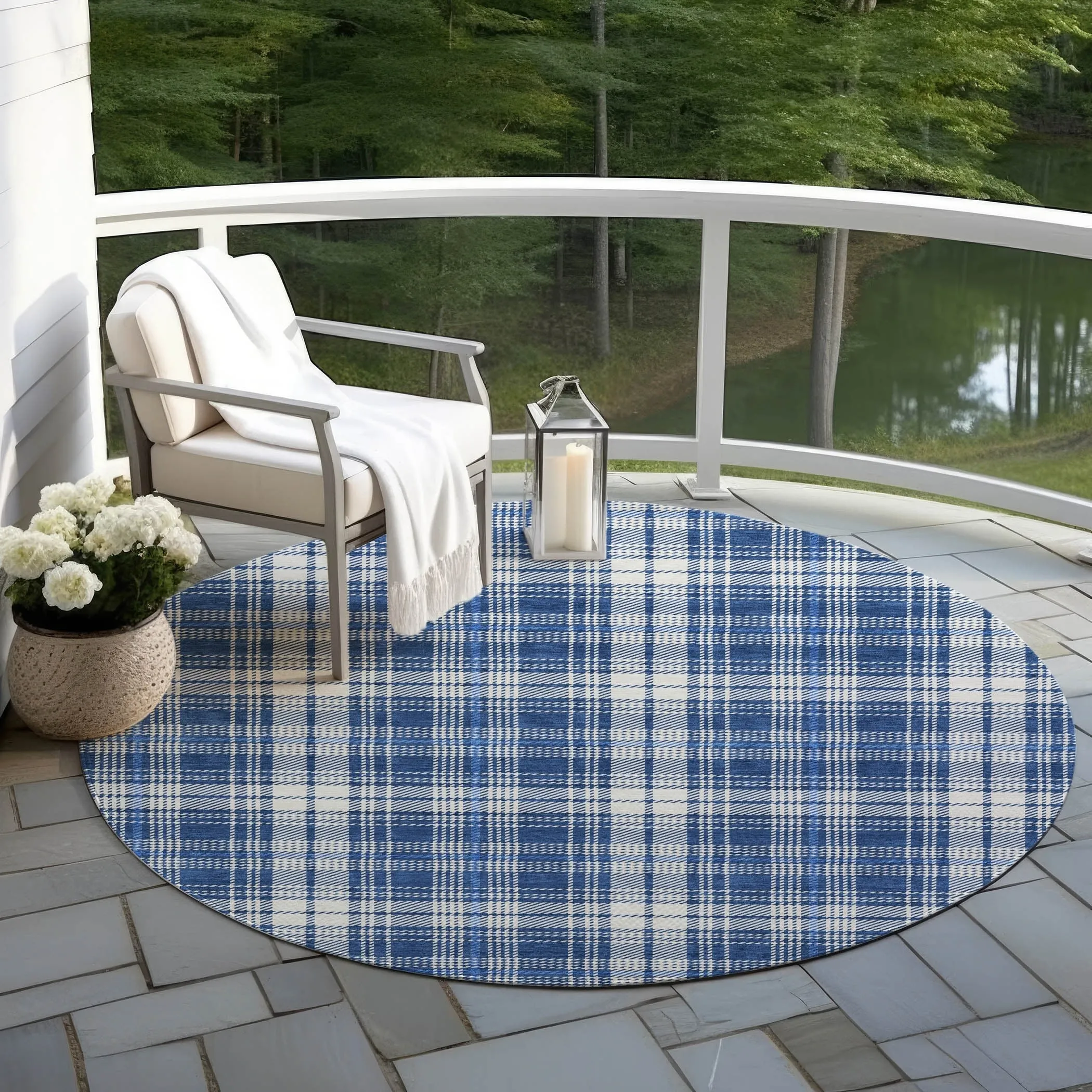 Machine Washable Indoor/ Outdoor Plaid Chantille Rug