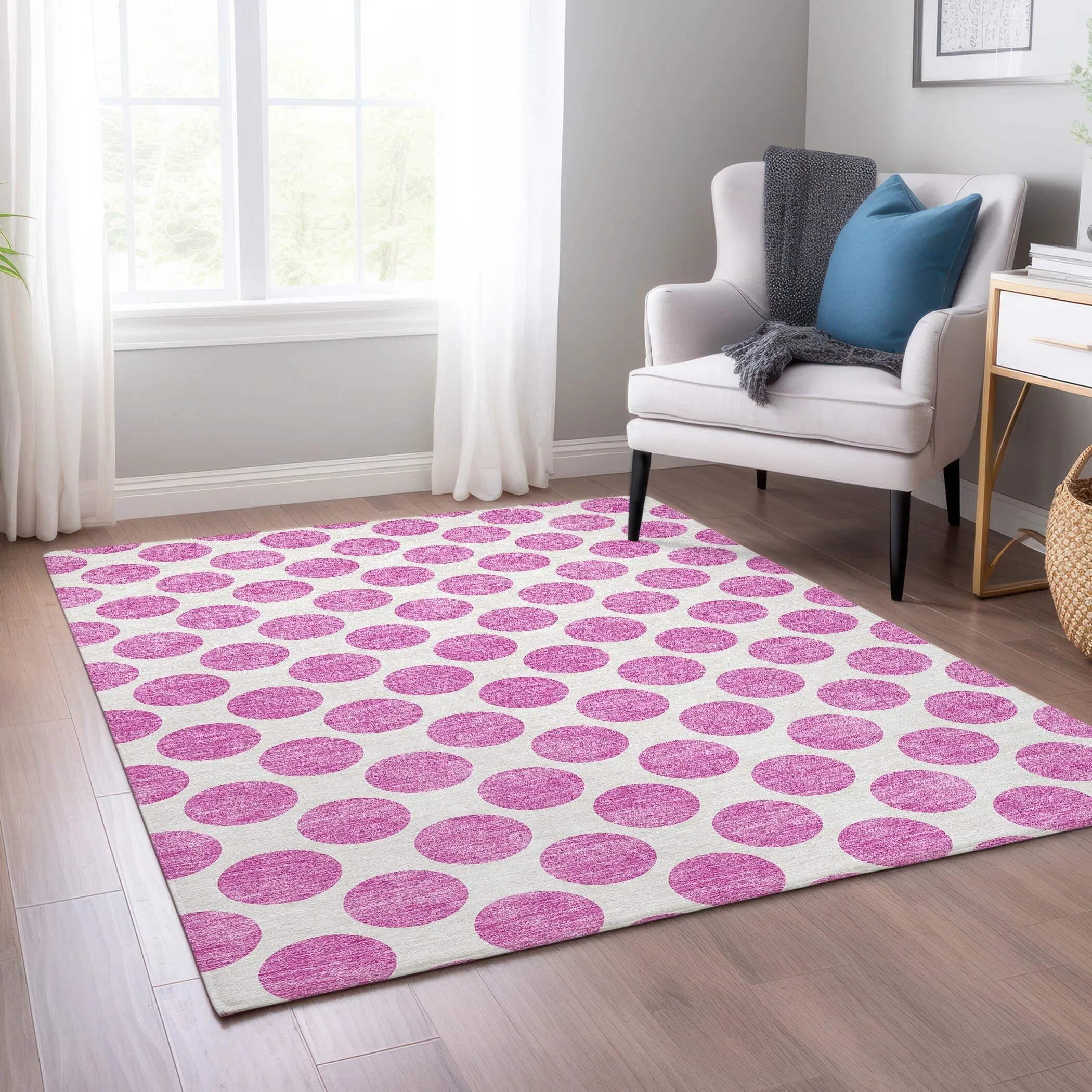 Machine Washable Indoor/ Outdoor Polka Dots Chantille Rug