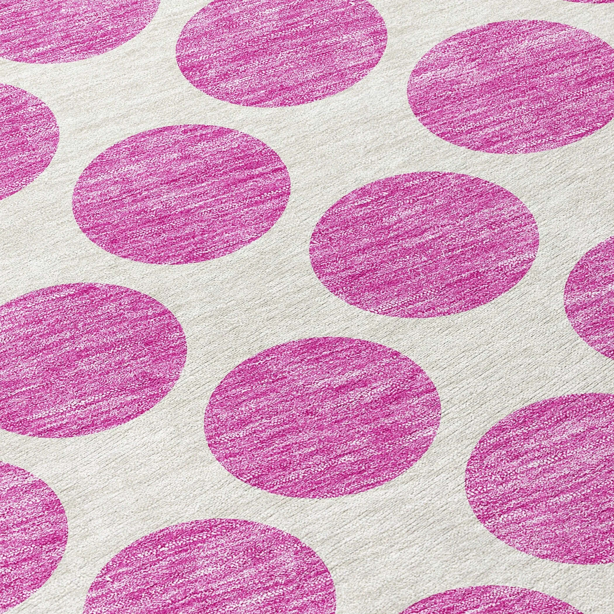 Machine Washable Indoor/ Outdoor Polka Dots Chantille Rug