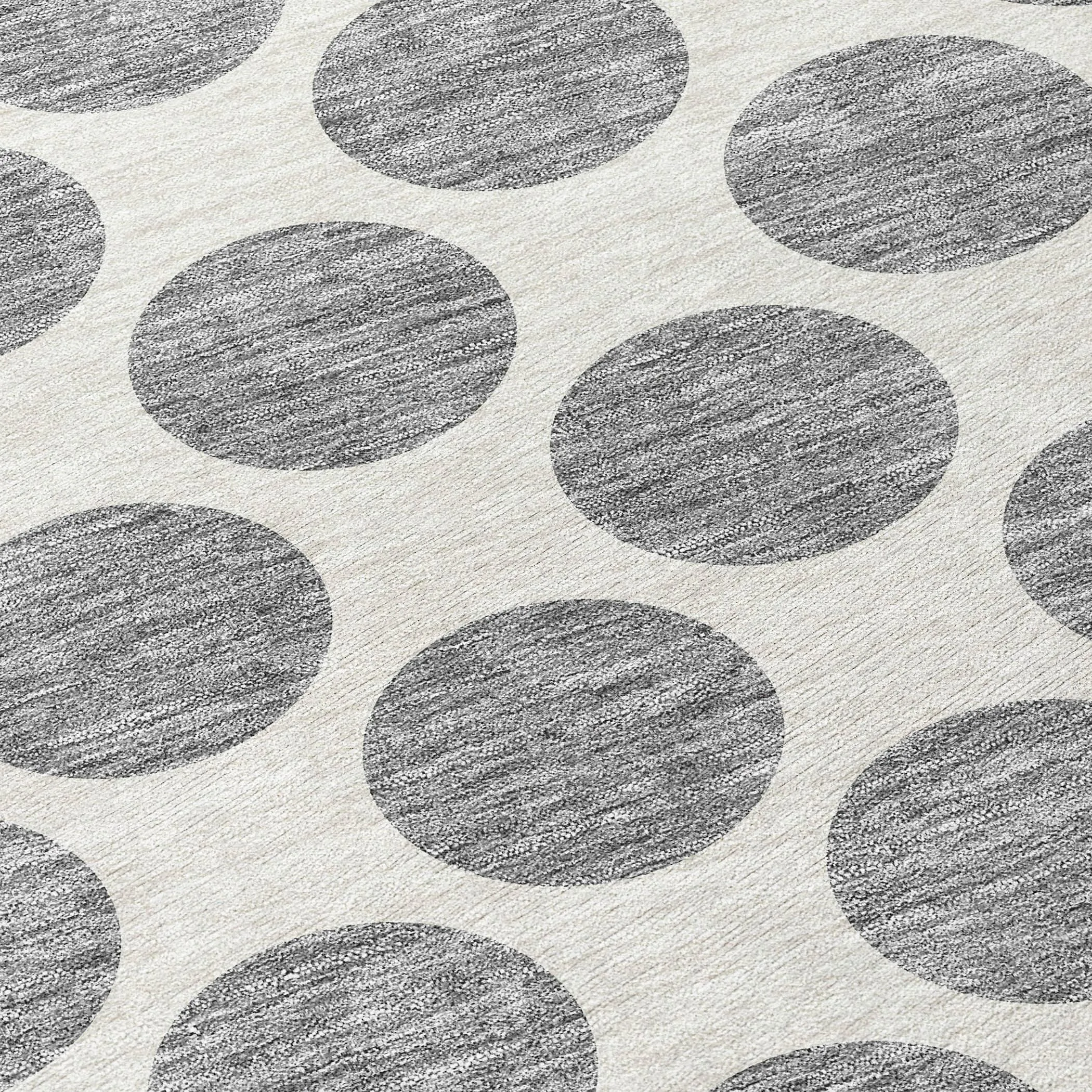 Machine Washable Indoor/ Outdoor Polka Dots Chantille Rug
