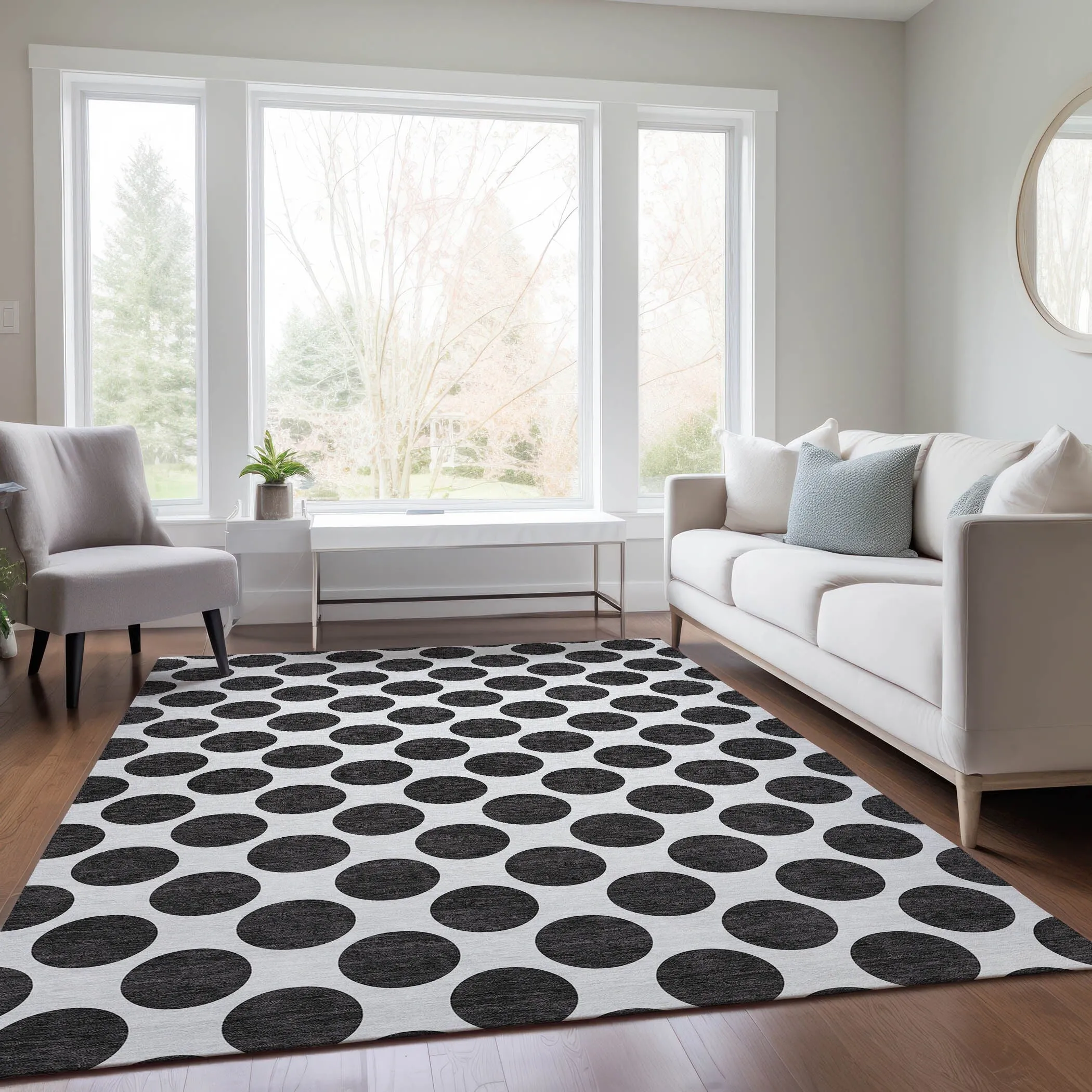 Machine Washable Indoor/ Outdoor Polka Dots Chantille Rug