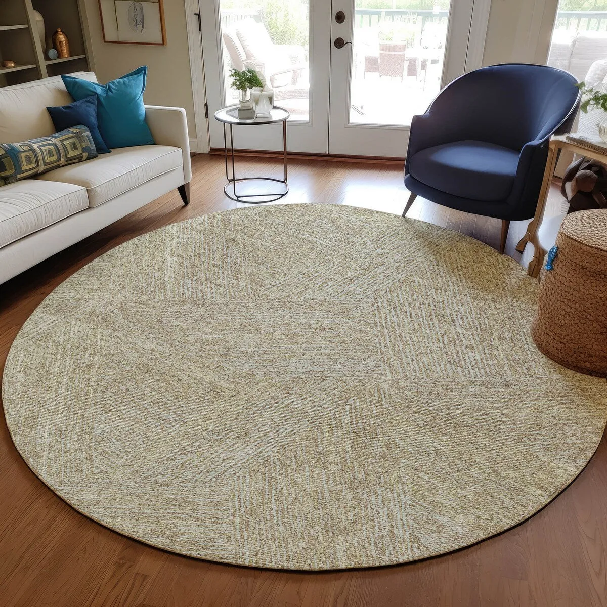 Machine Washable Indoor/ Outdoor Solid Geo Chantille Rug