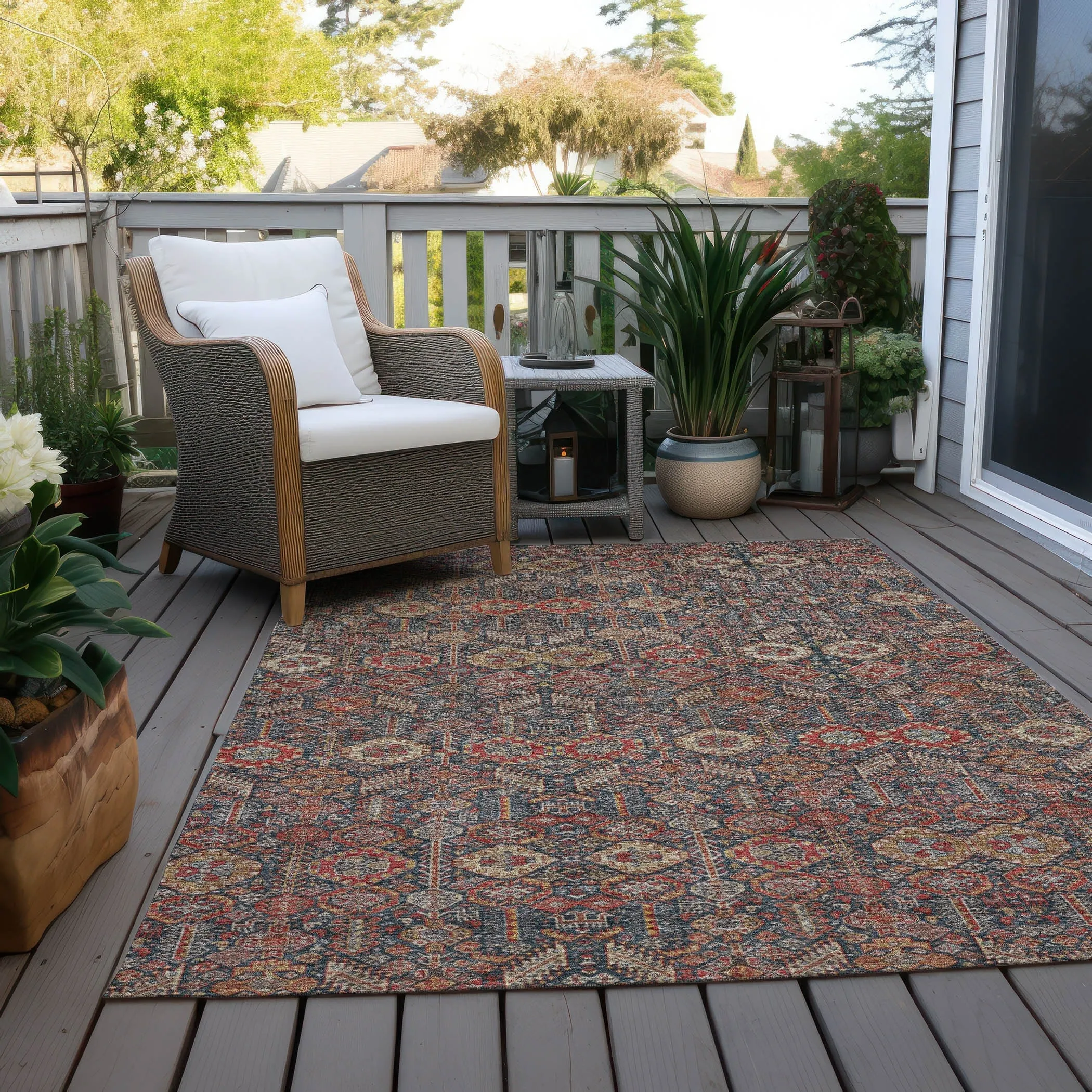 Machine Washable Indoor/ Outdoor Traditional Boho Chantille Rug