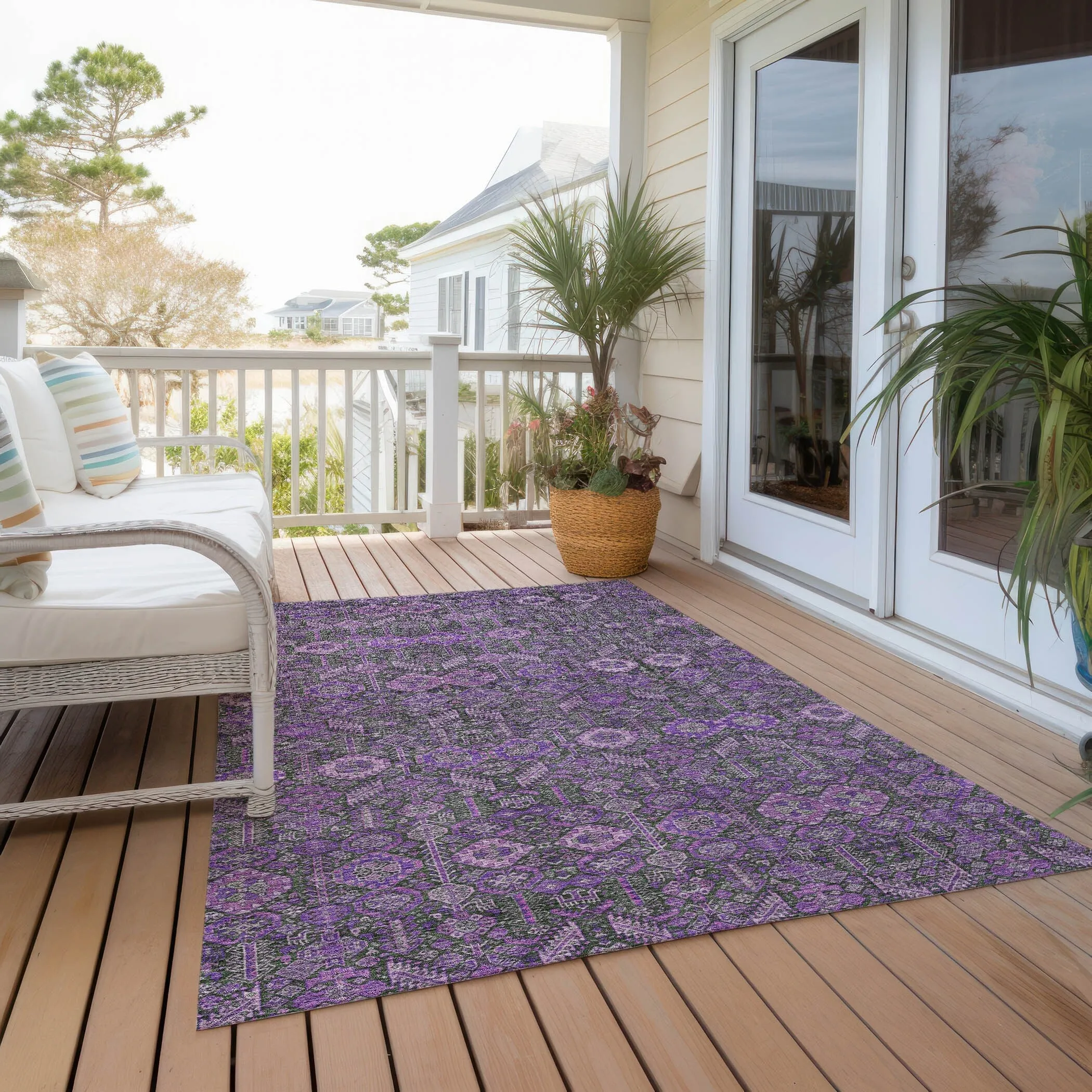 Machine Washable Indoor/ Outdoor Traditional Boho Chantille Rug