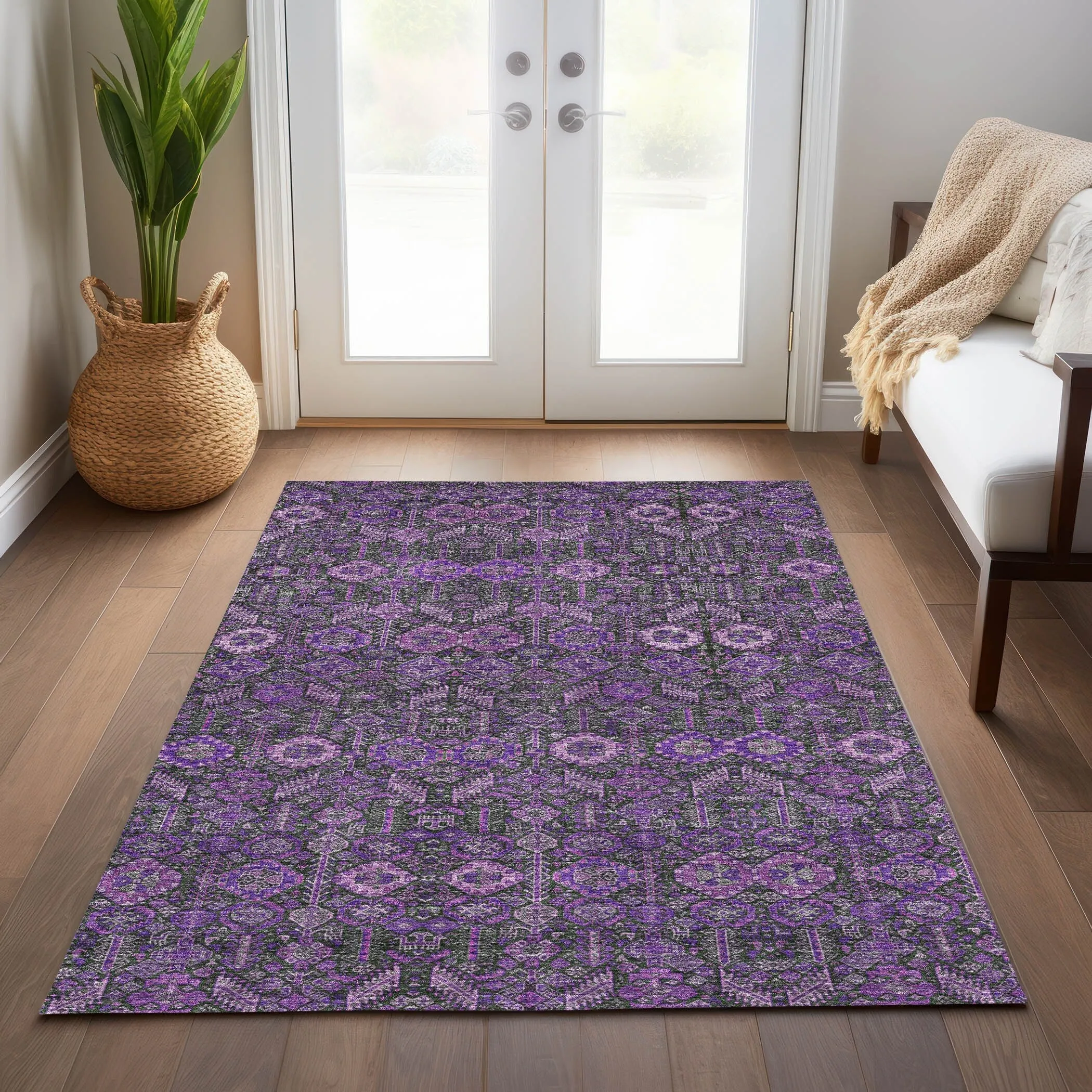 Machine Washable Indoor/ Outdoor Traditional Boho Chantille Rug