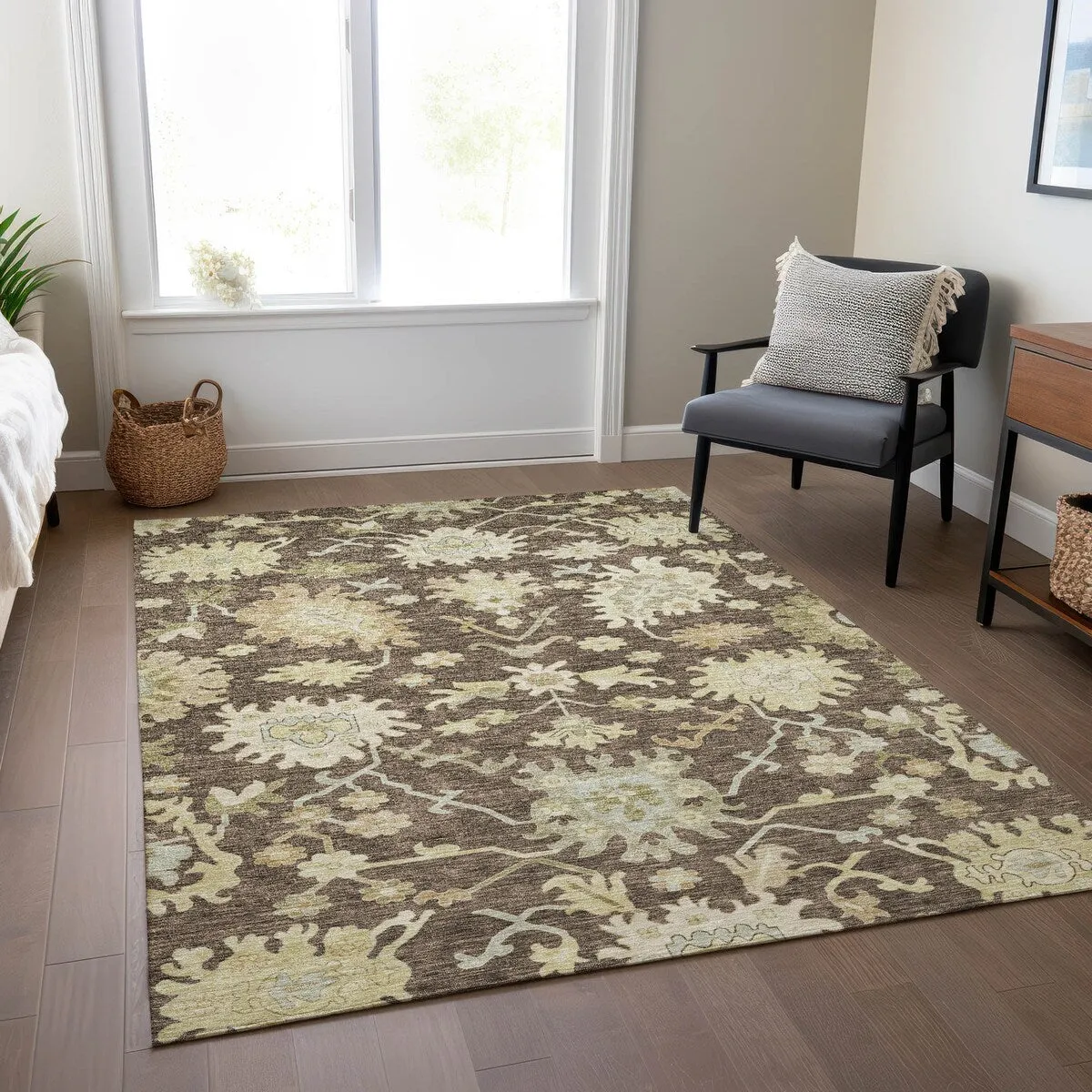Machine Washable Indoor/ Outdoor Traditional Casual Chantille Rug