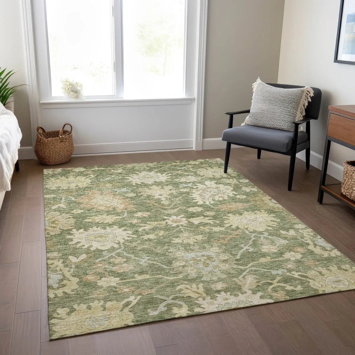 Machine Washable Indoor/ Outdoor Traditional Casual Chantille Rug